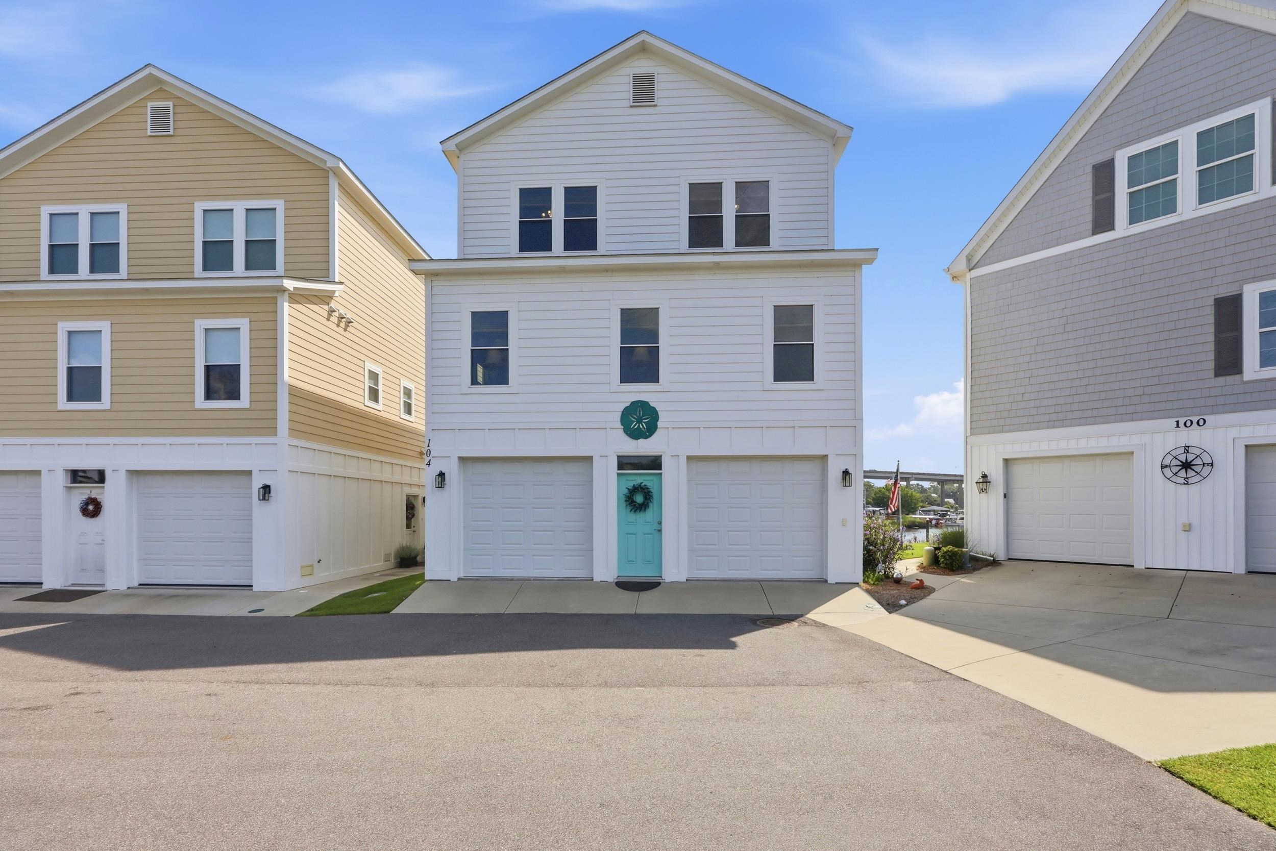 104 Marblehead Dr. — photo