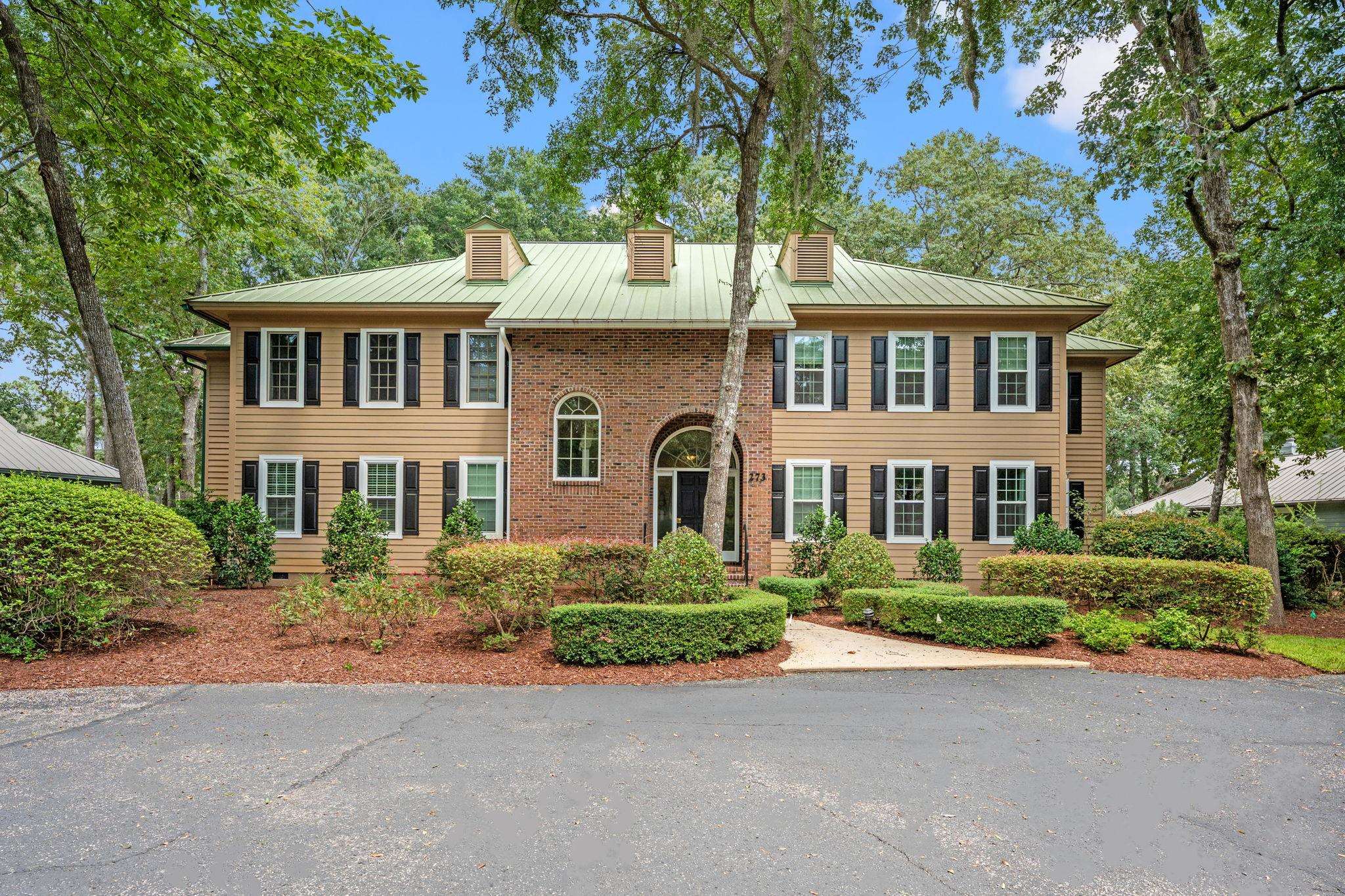 273 Golden Bear Dr. F-4 — photo