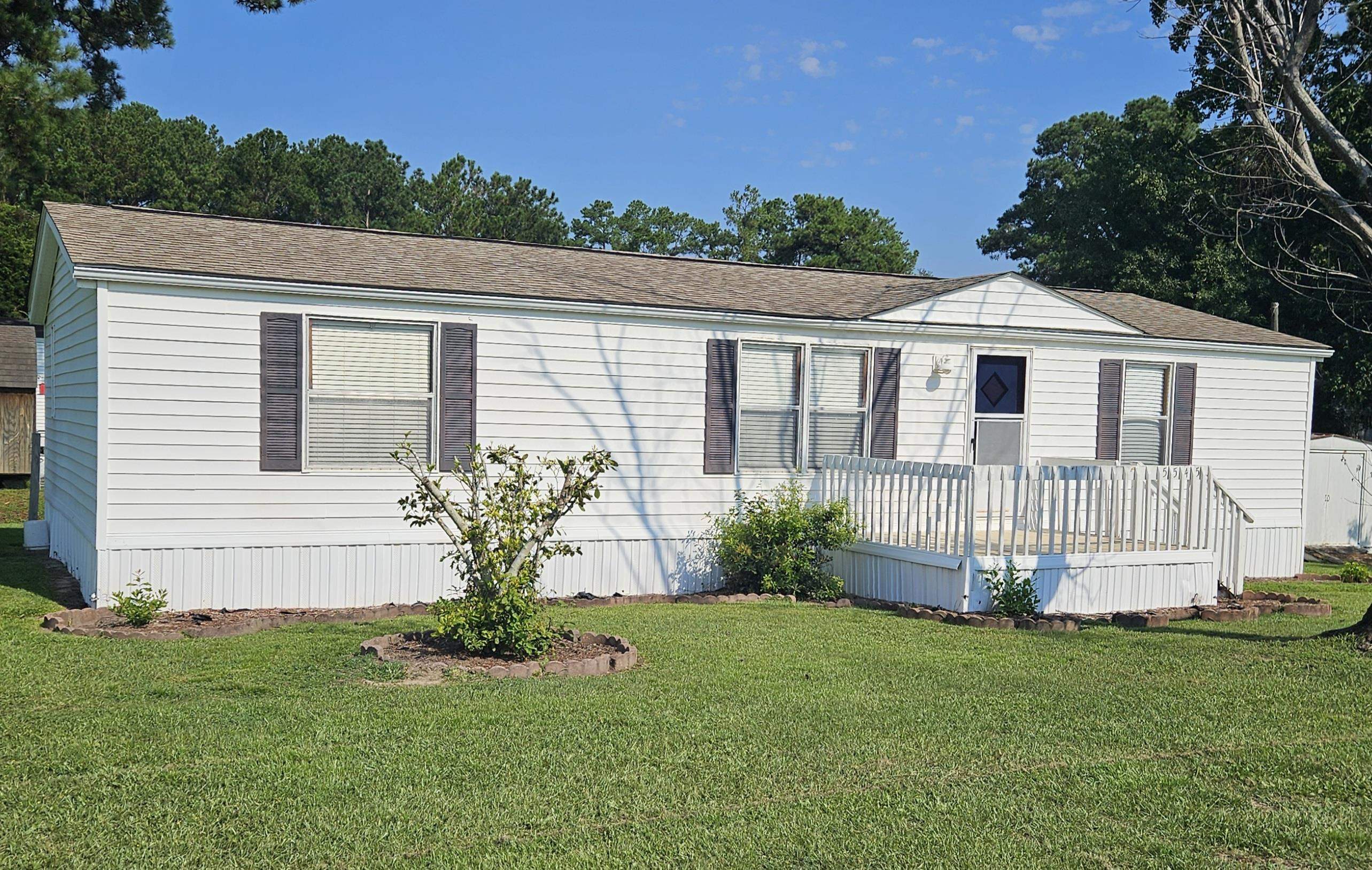 5545 Backwoods Rd. — photo