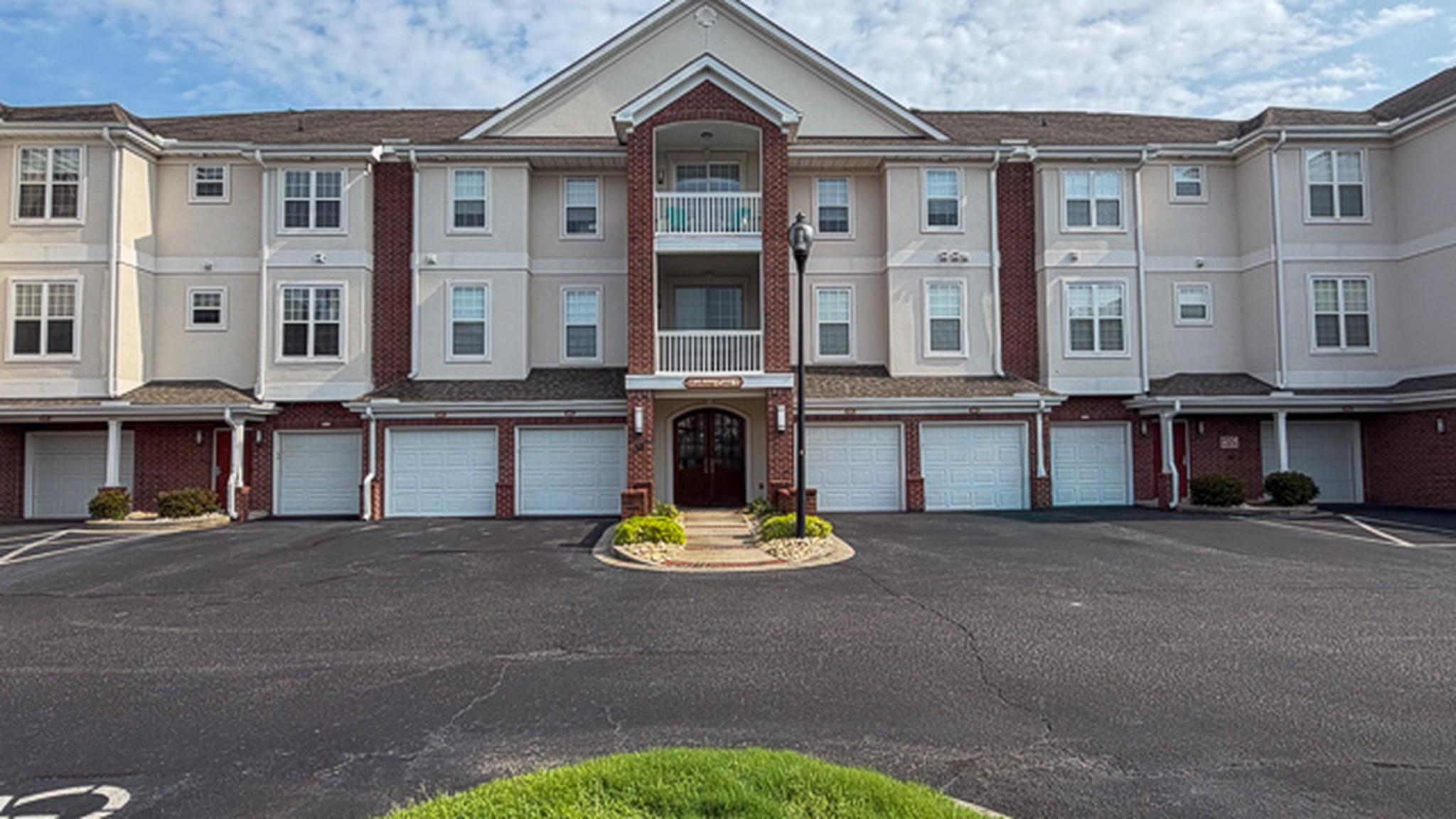 2241 Water View Dr. 131 — photo
