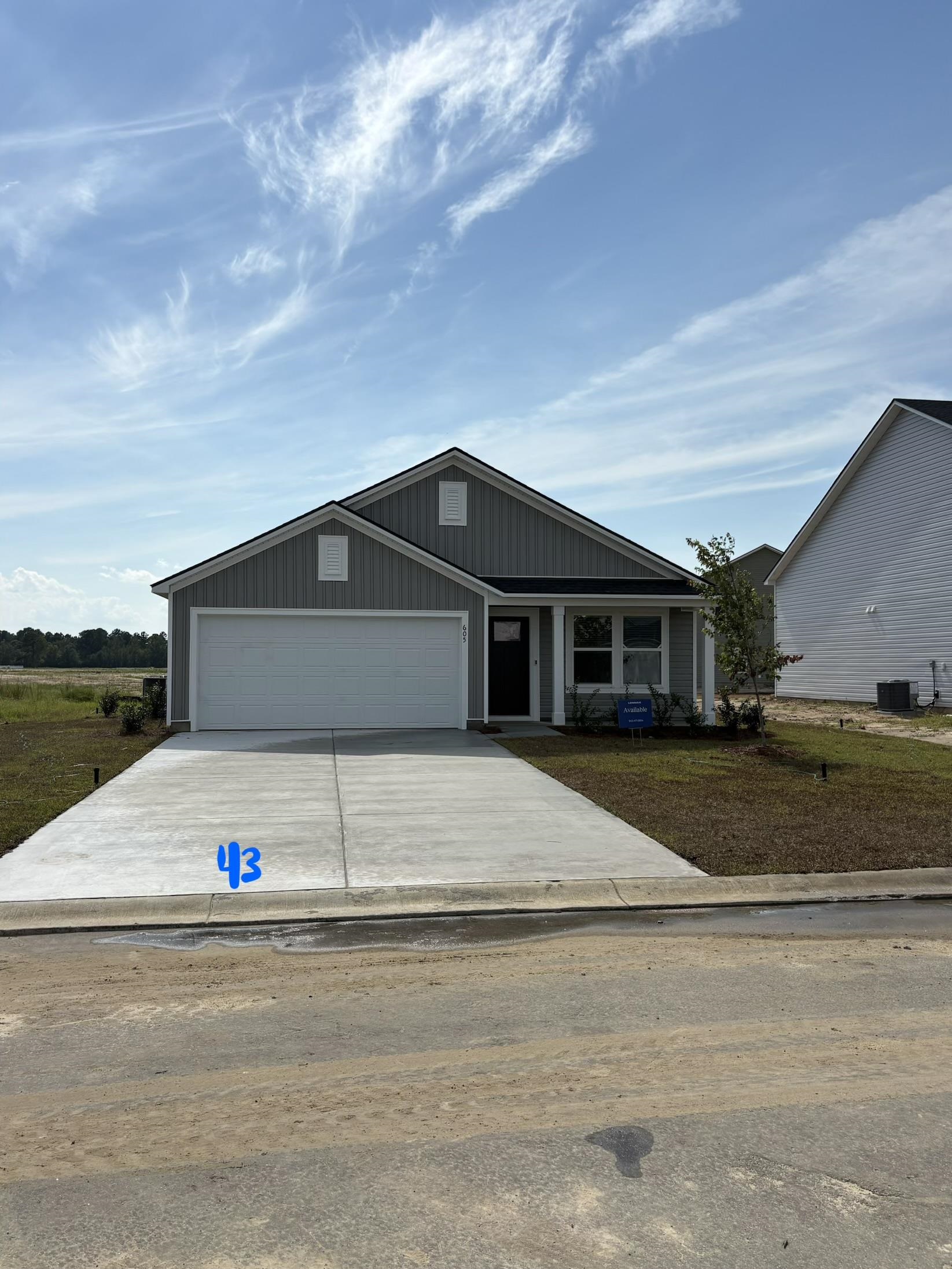 605 Shady Ridge Dr — photo