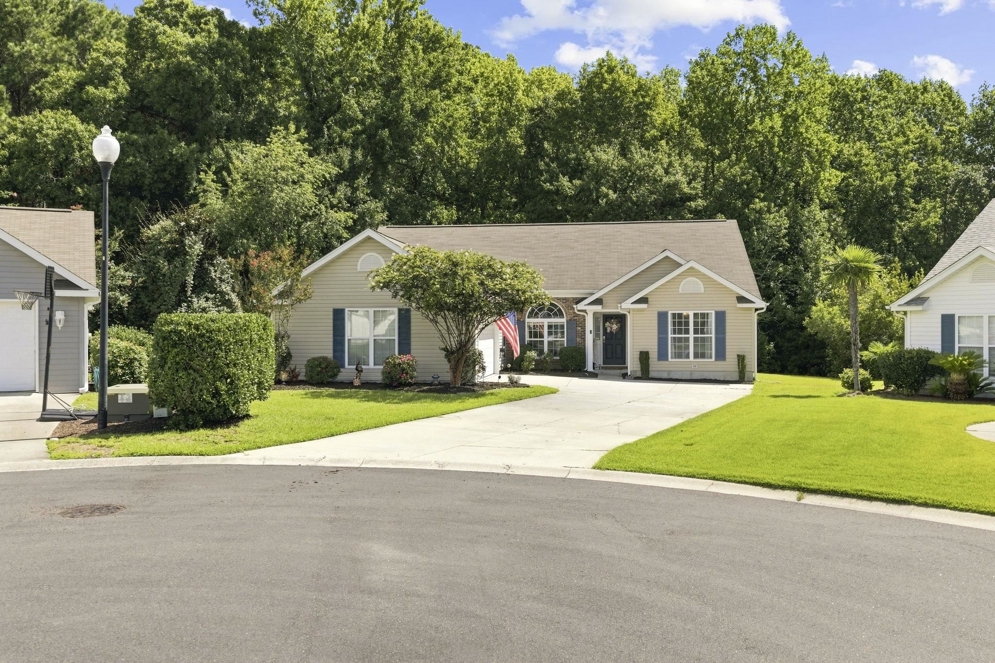 216 Collins Glen Dr. — photo