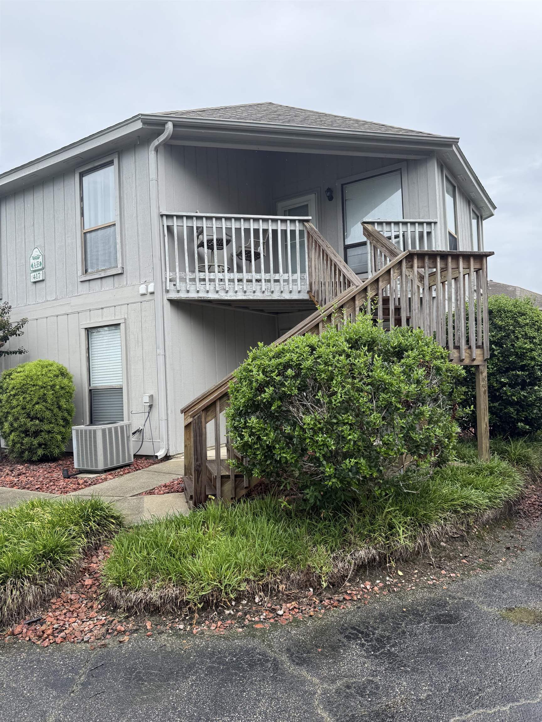 417 Tree Top Ct. B — photo