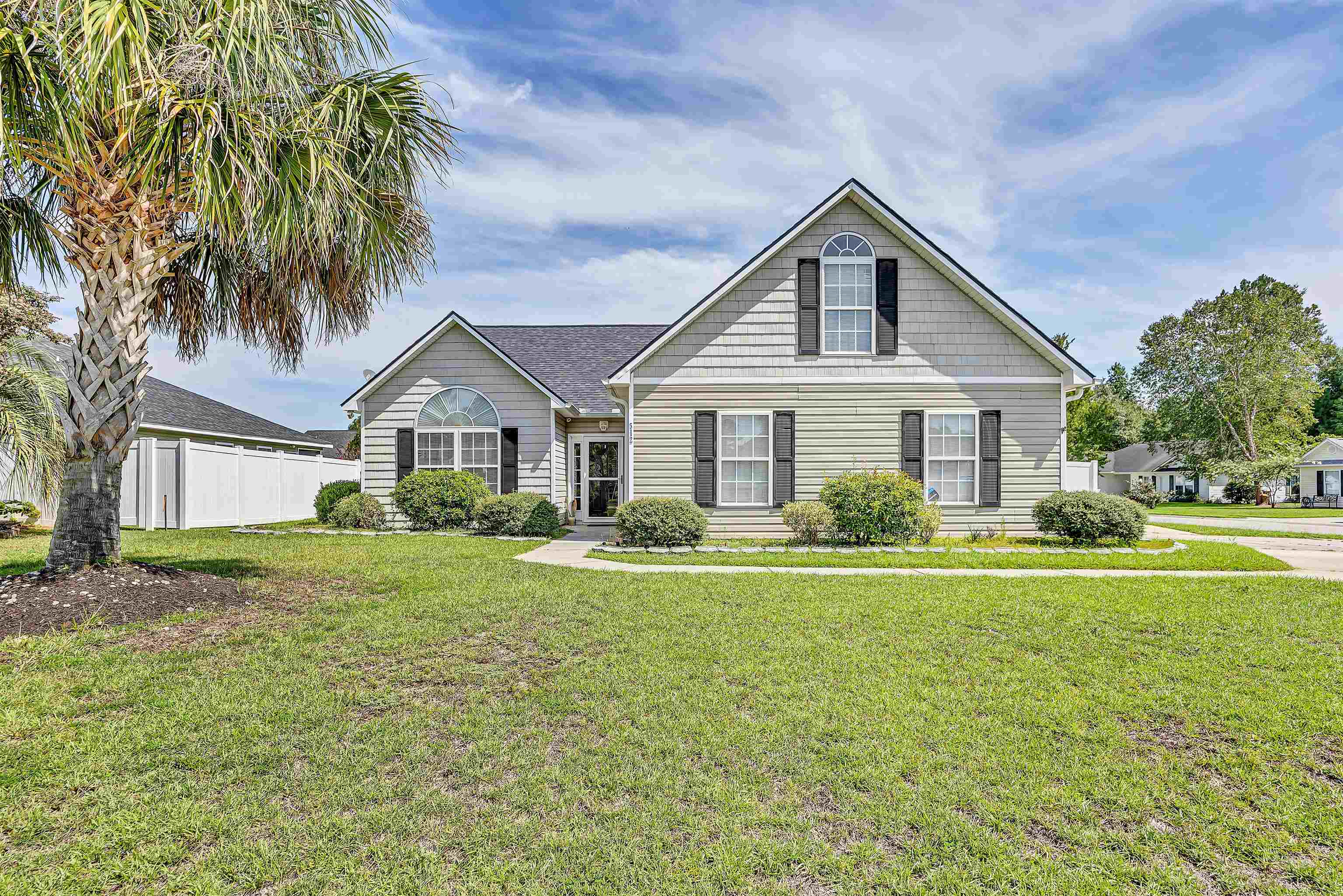 512 Hyacinth Dr. — photo
