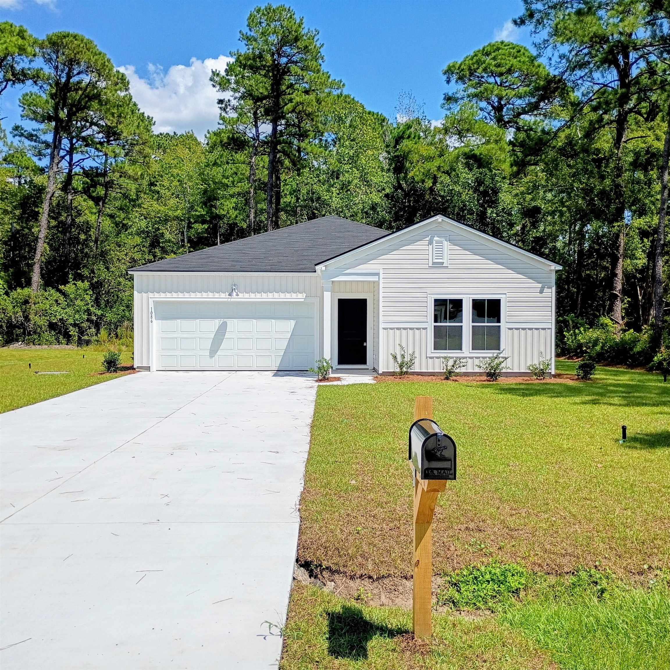 1086 Harbor Dr. — photo