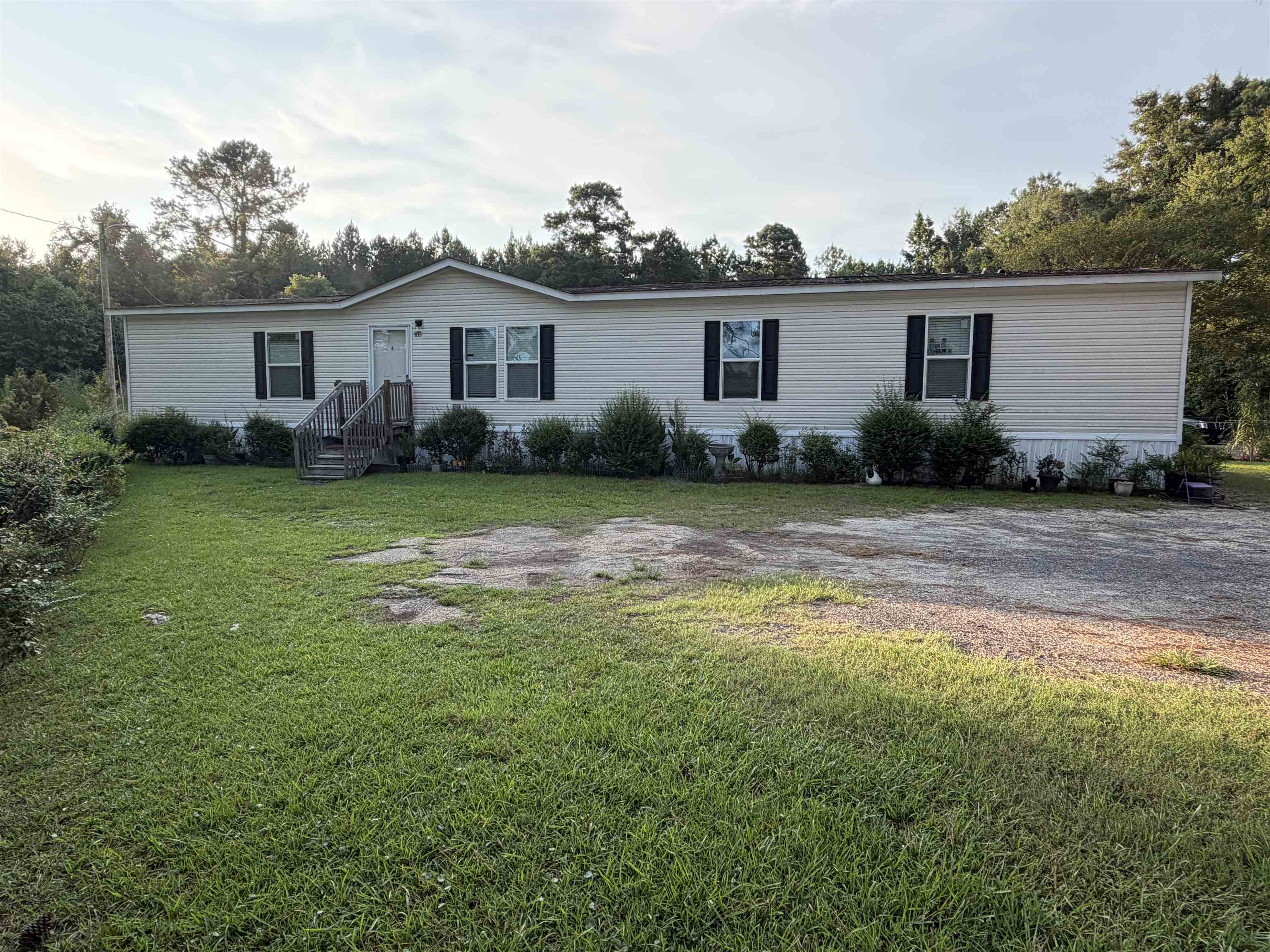 835 Oatland Rd. — photo