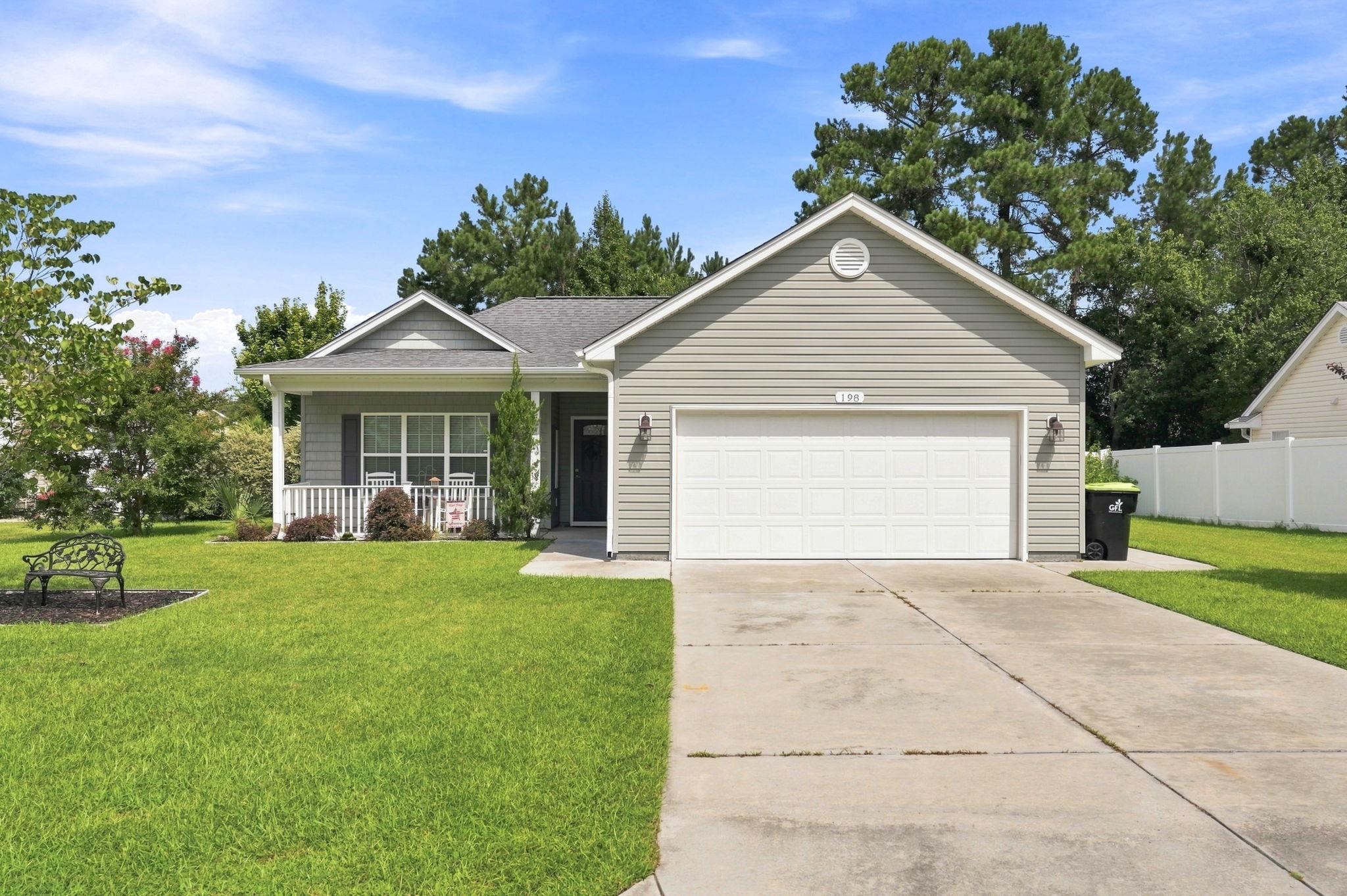 198 Chickasaw Ln. — photo