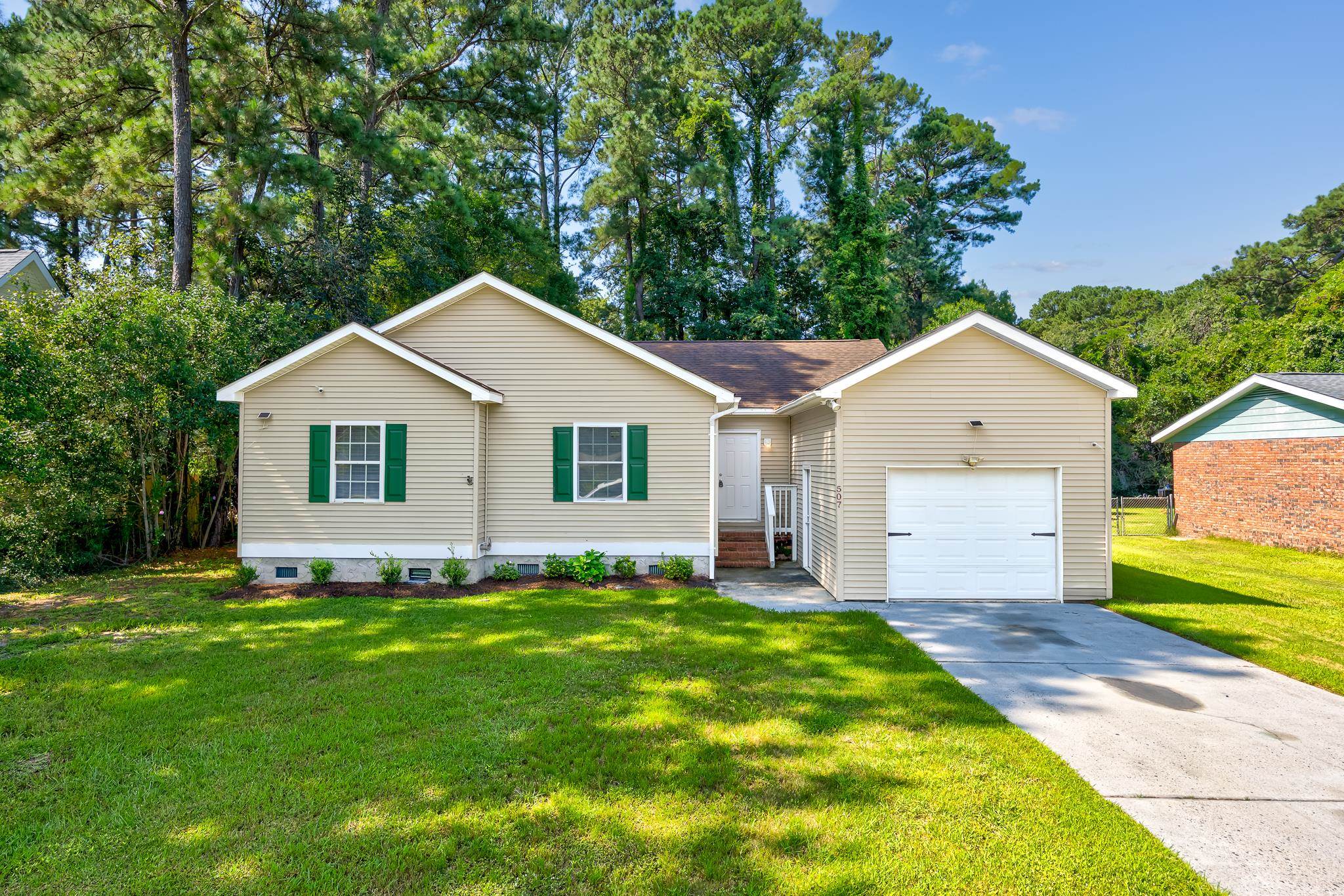 507 Forestbrook Dr. — photo