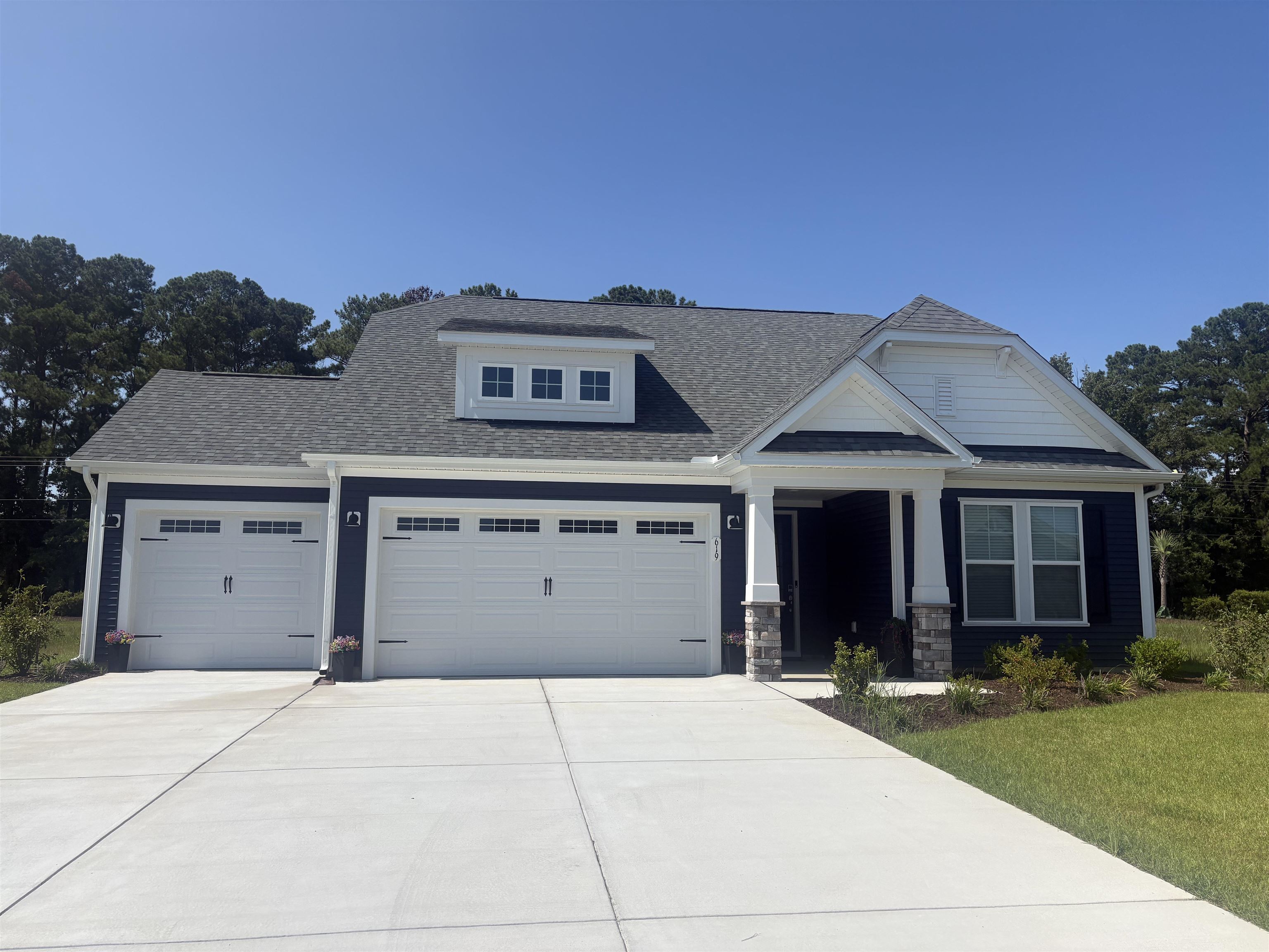 127 Little Cedar Dr. — photo