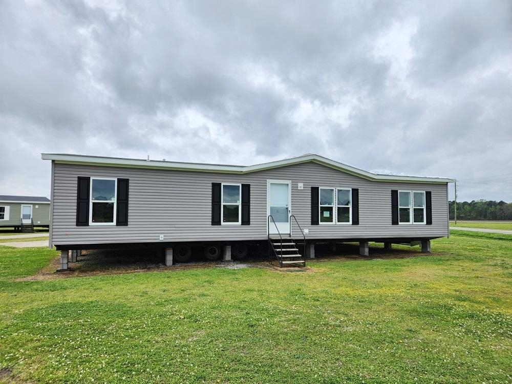 161 Minnow Dr. — photo