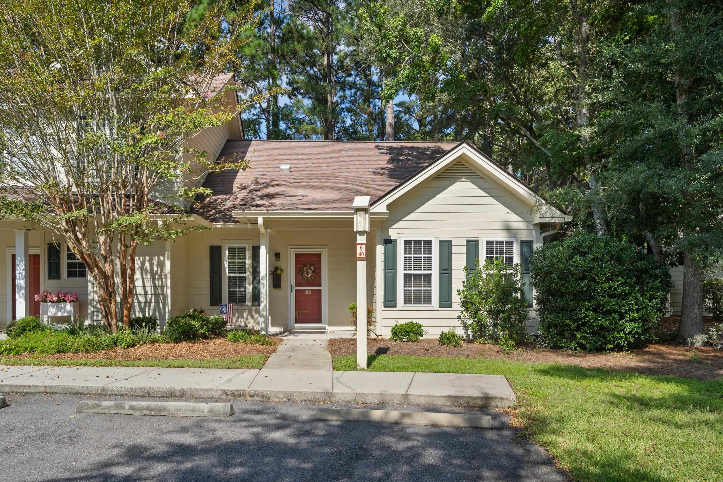 1789 Club Circle Dr. 6-40 — photo