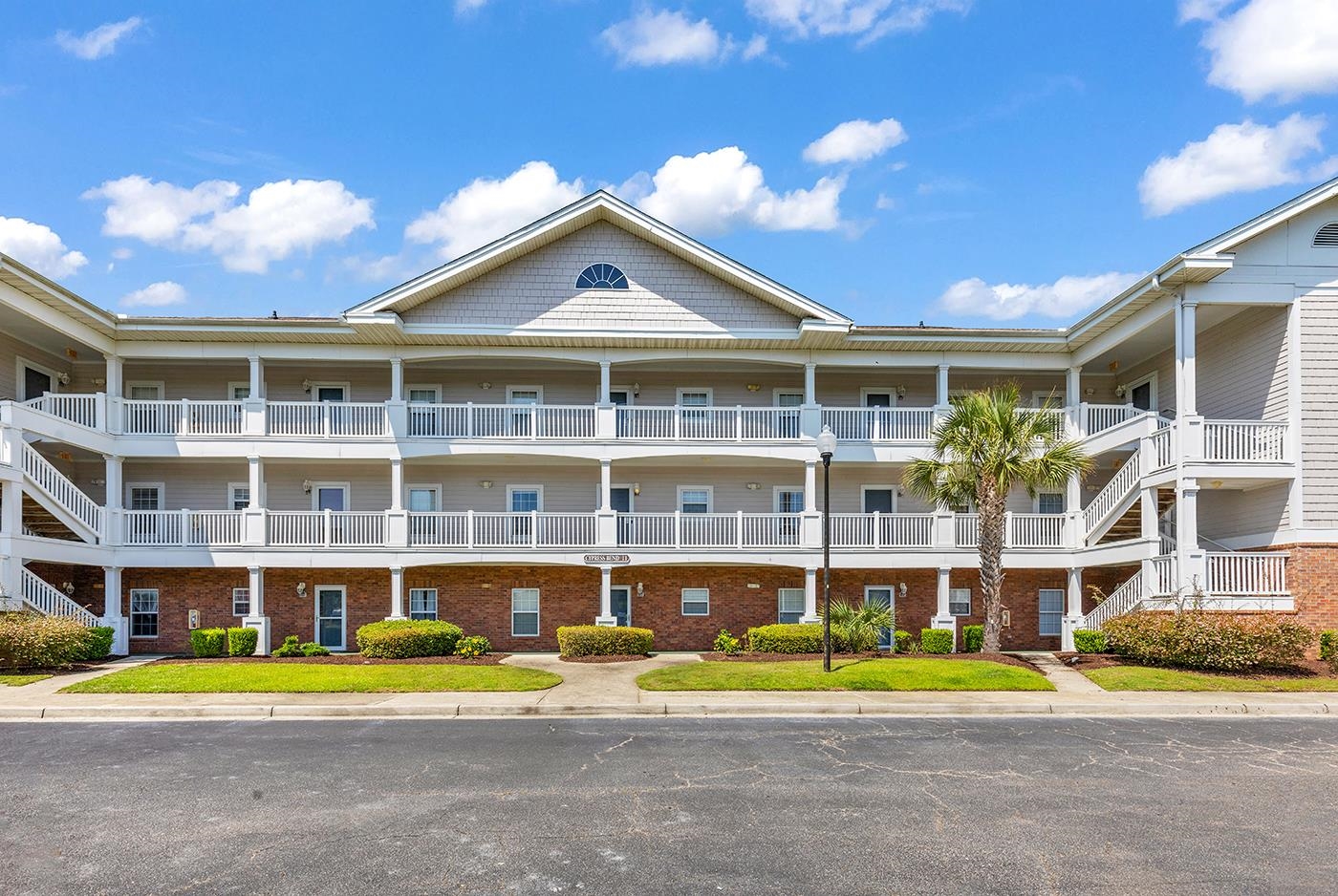 5750 Oyster Catcher Dr. 1122 — photo