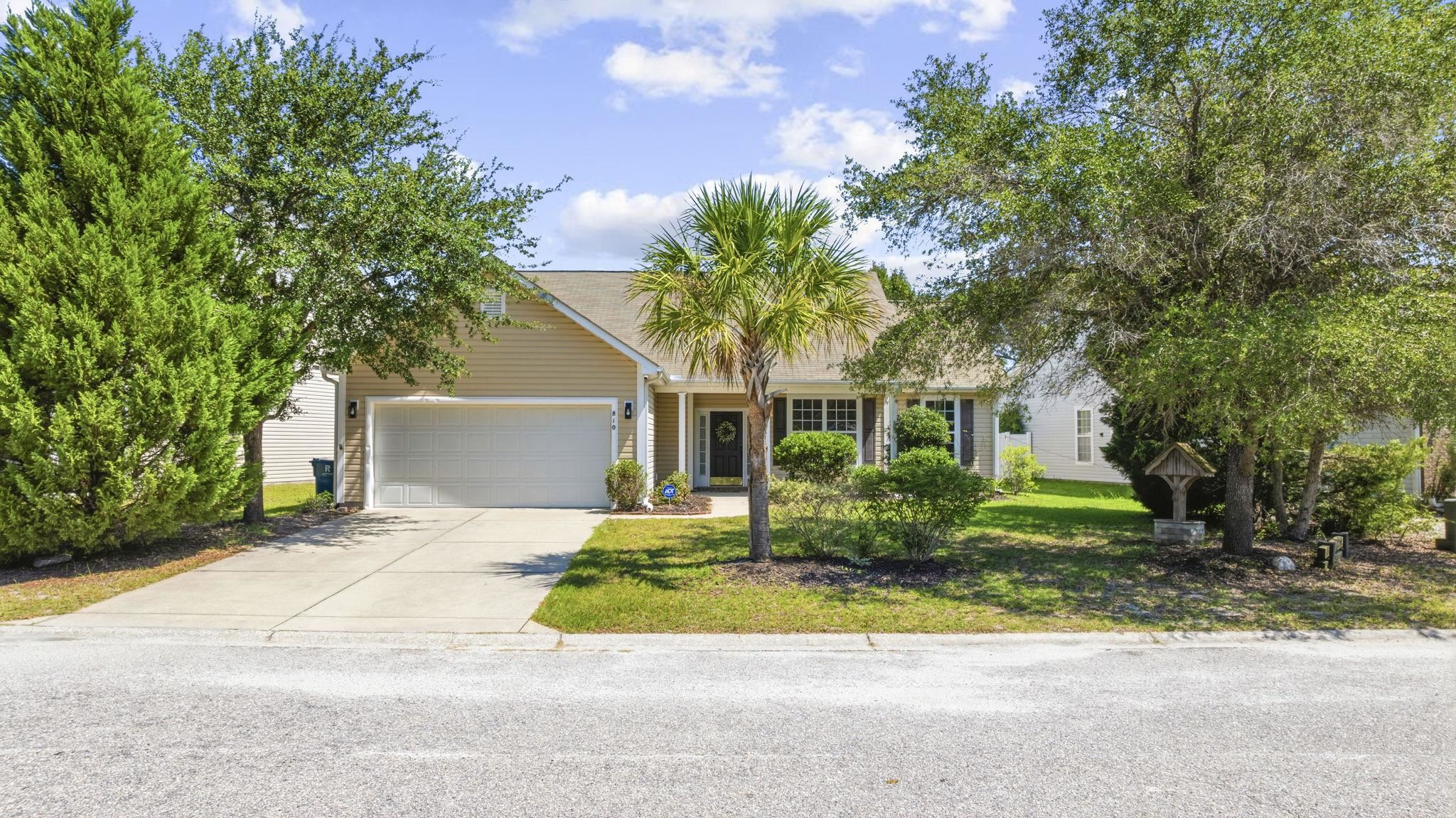 810 Indianola Ct. — photo