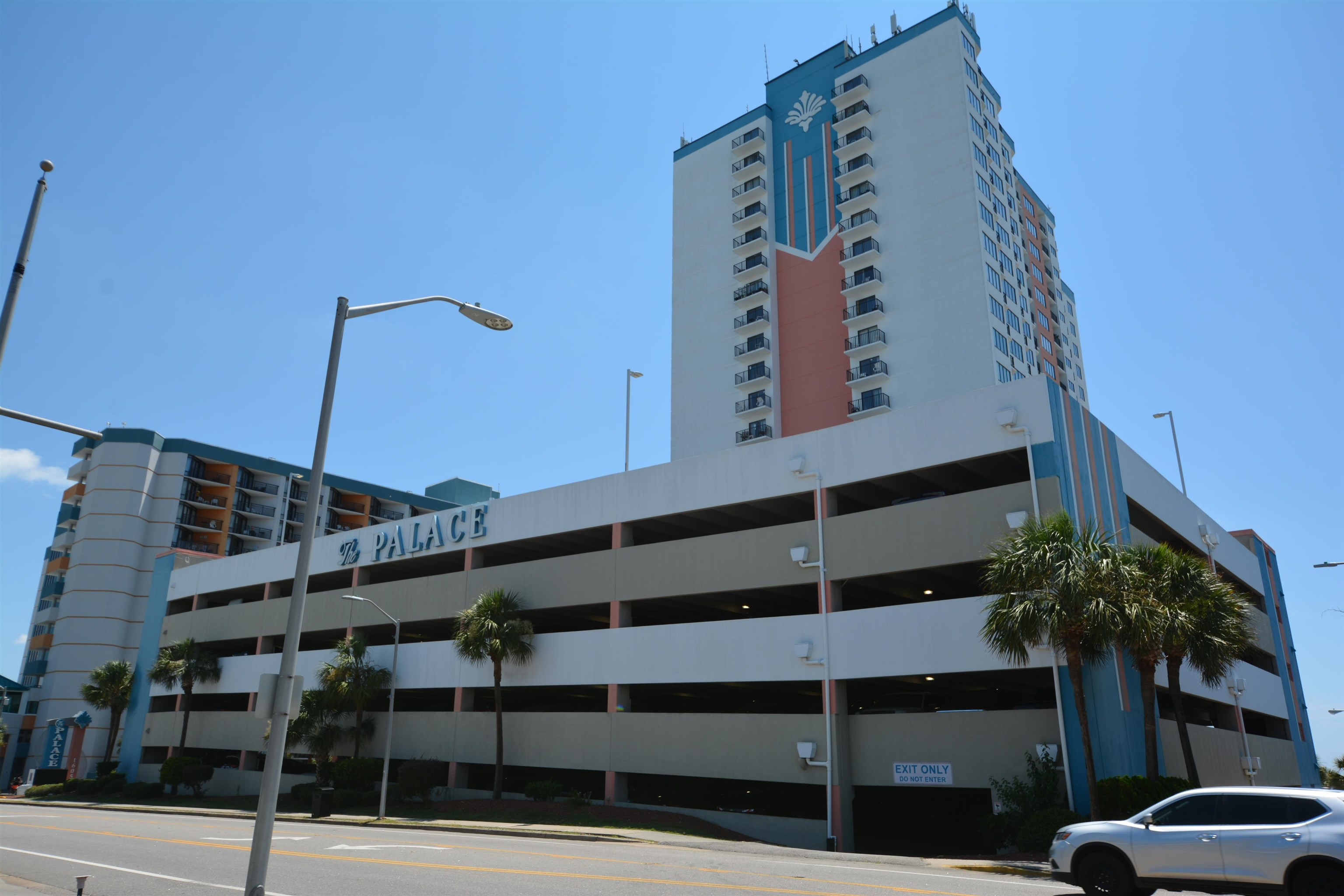 1605 S Ocean Blvd. 613 — photo