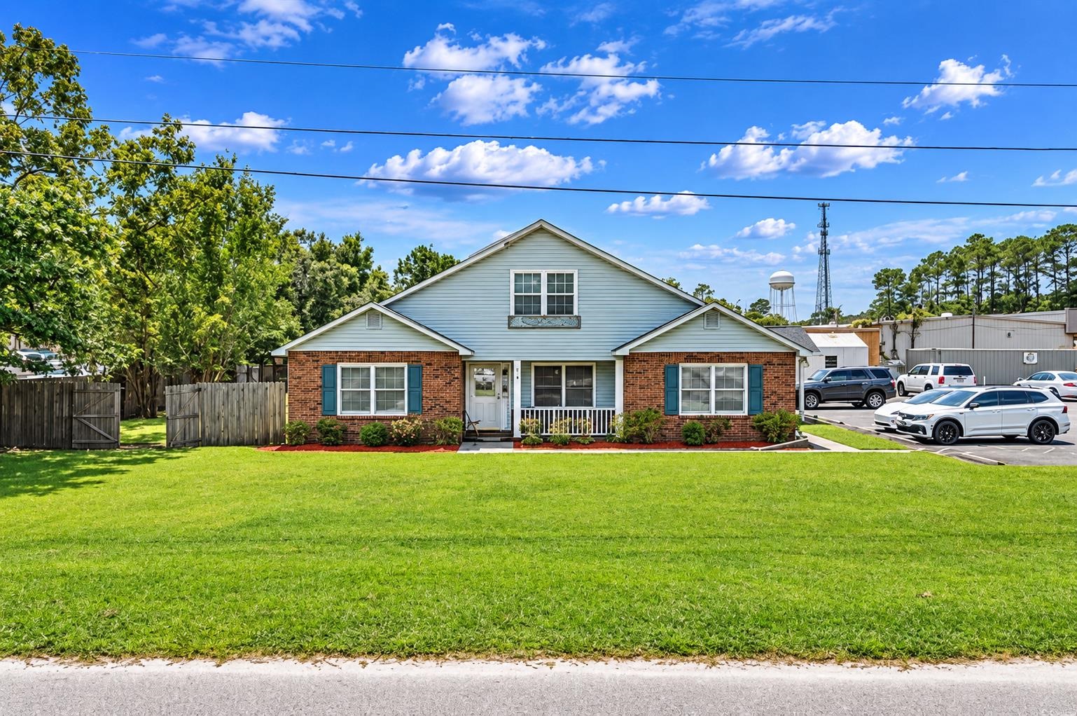 1013 Surf Pine Dr. — photo