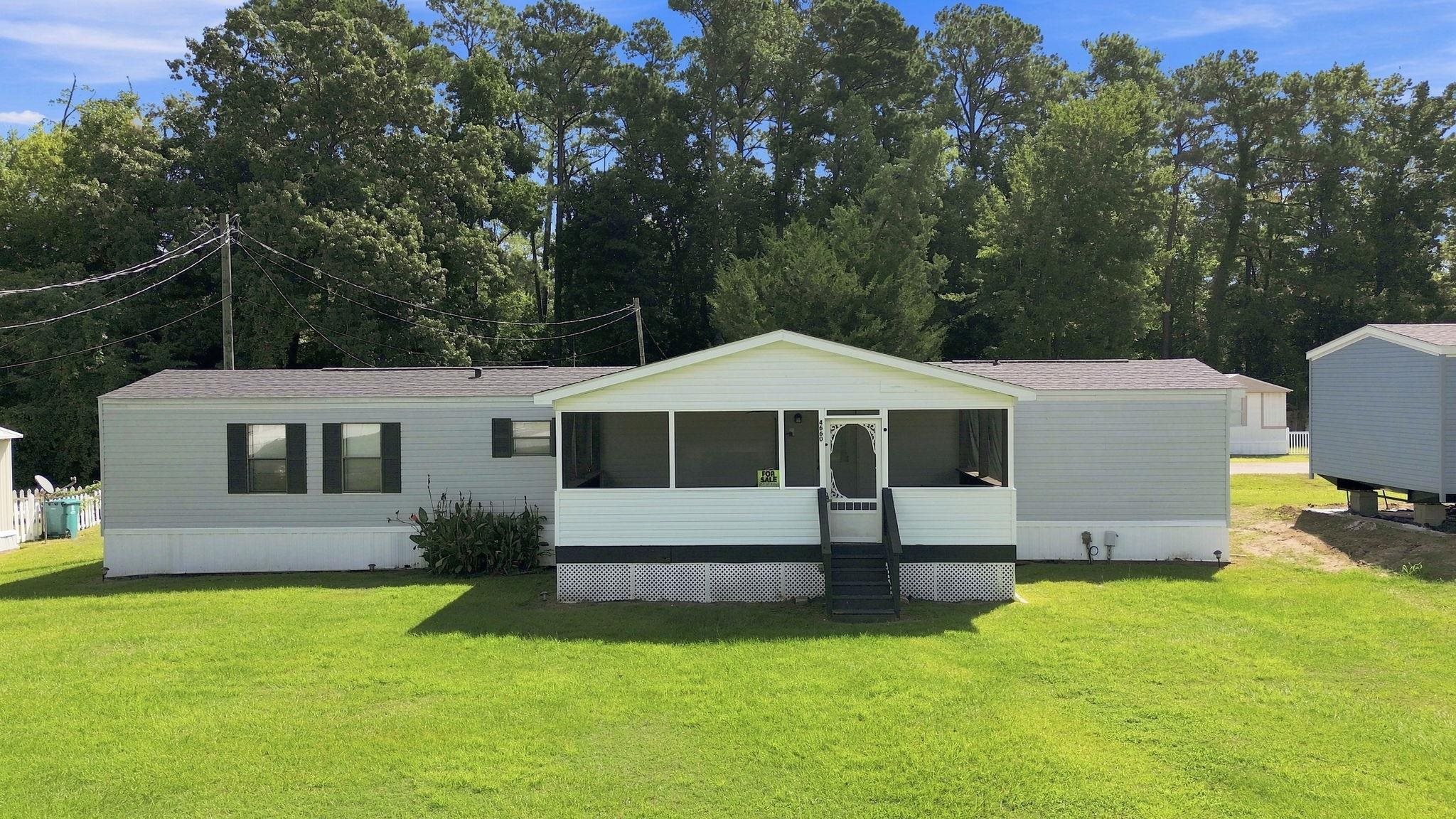 4660 Home Place Circle — photo