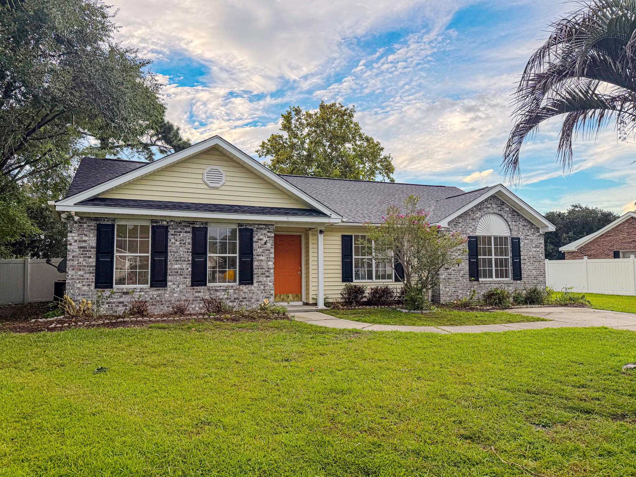 4361 Cross Cut Trail — photo