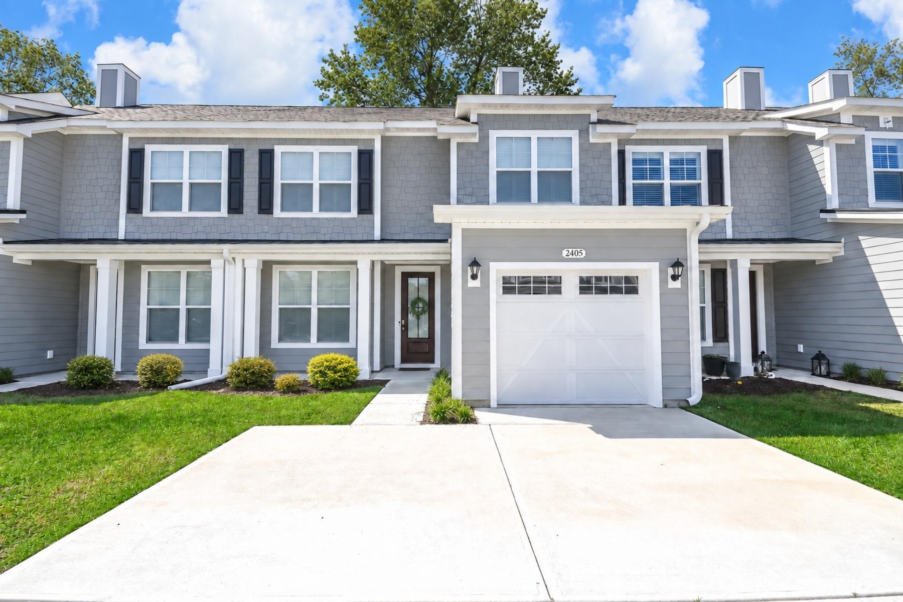 2405 Thoroughfare Dr. — photo