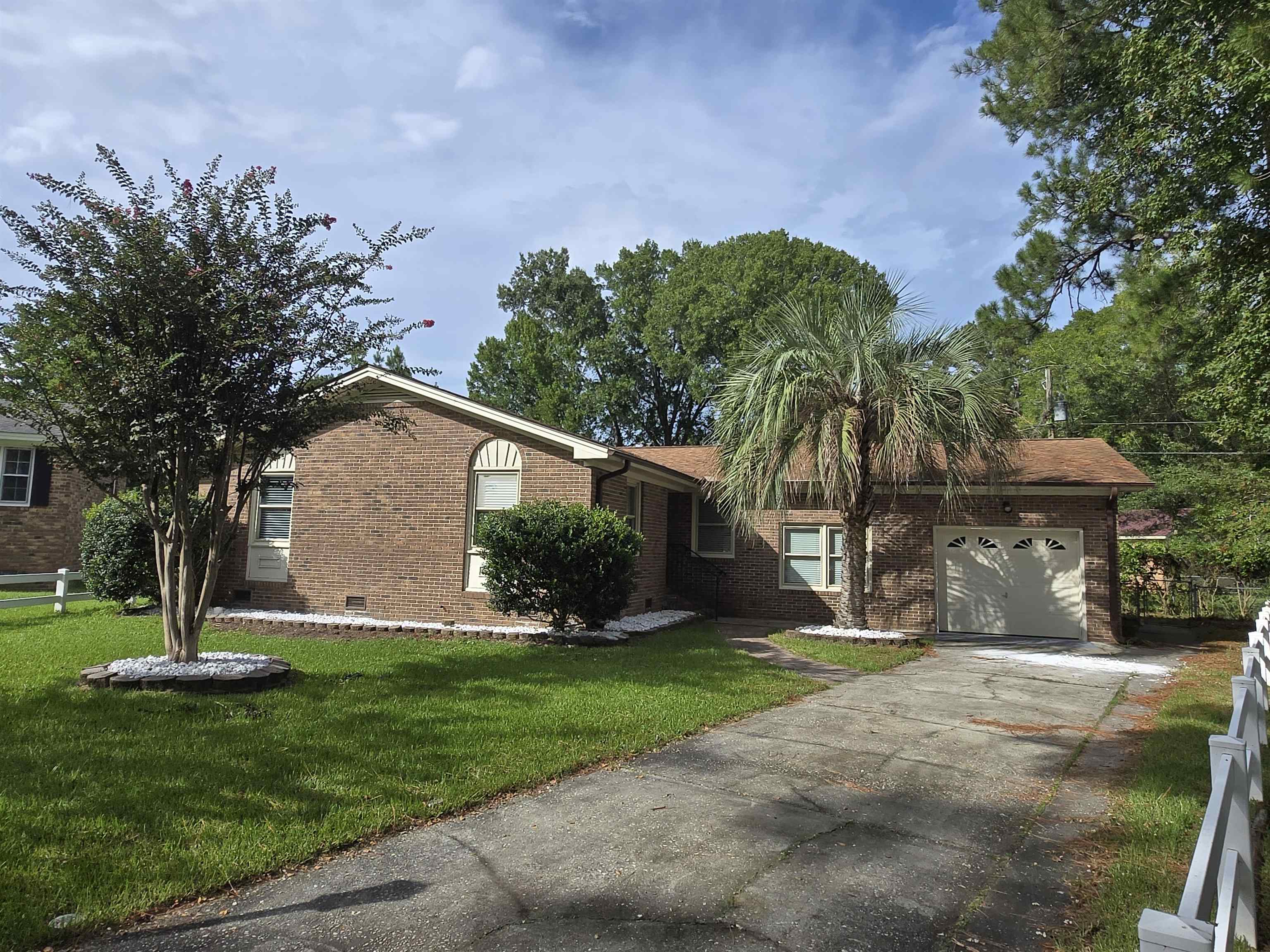 3916 Quail Circle — photo
