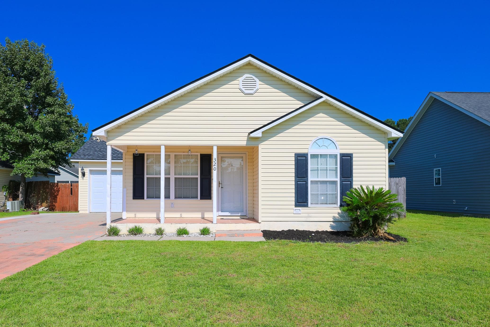 320 Sean River Rd. — photo