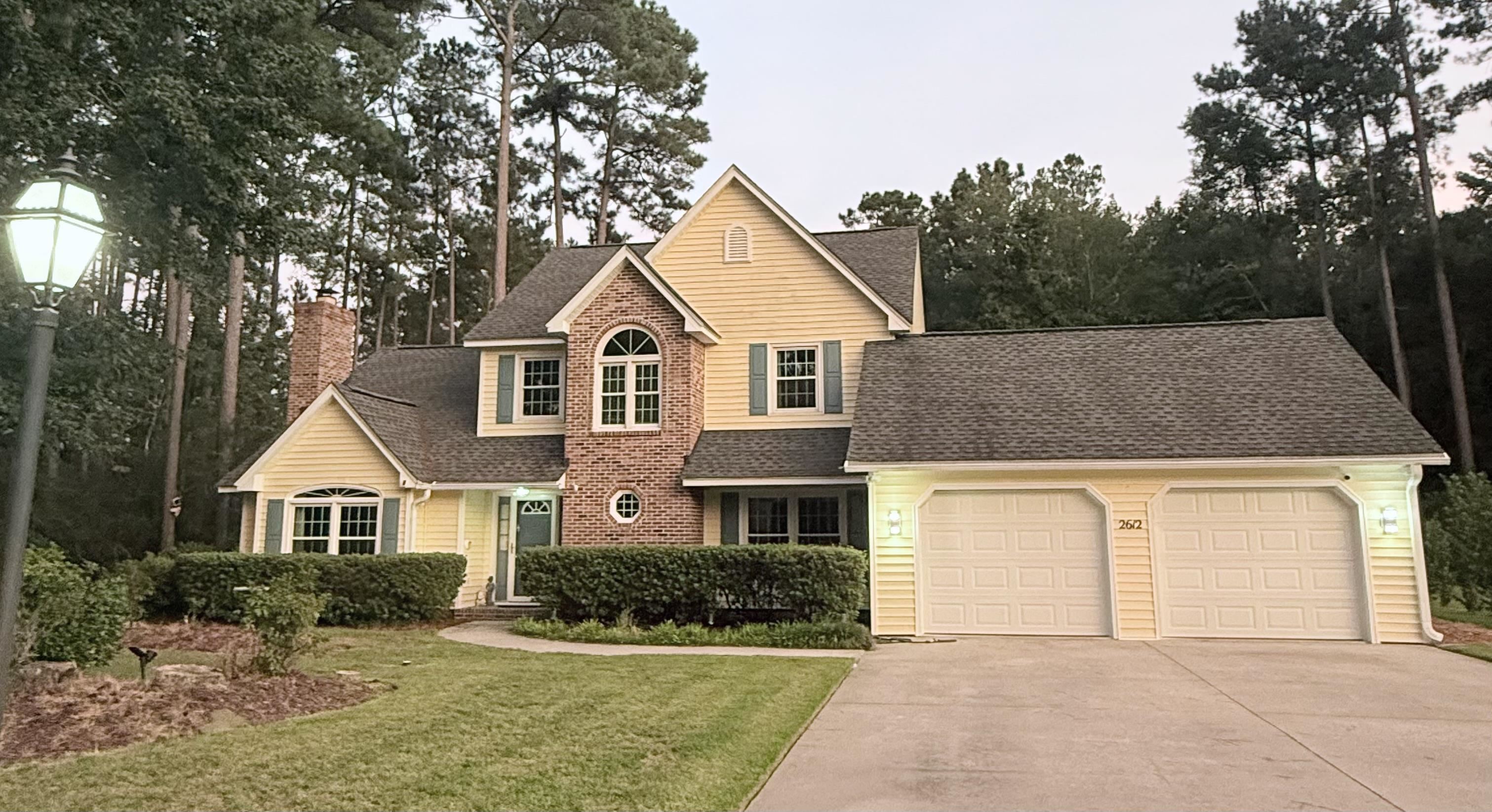 2612 Brick Dr. — photo