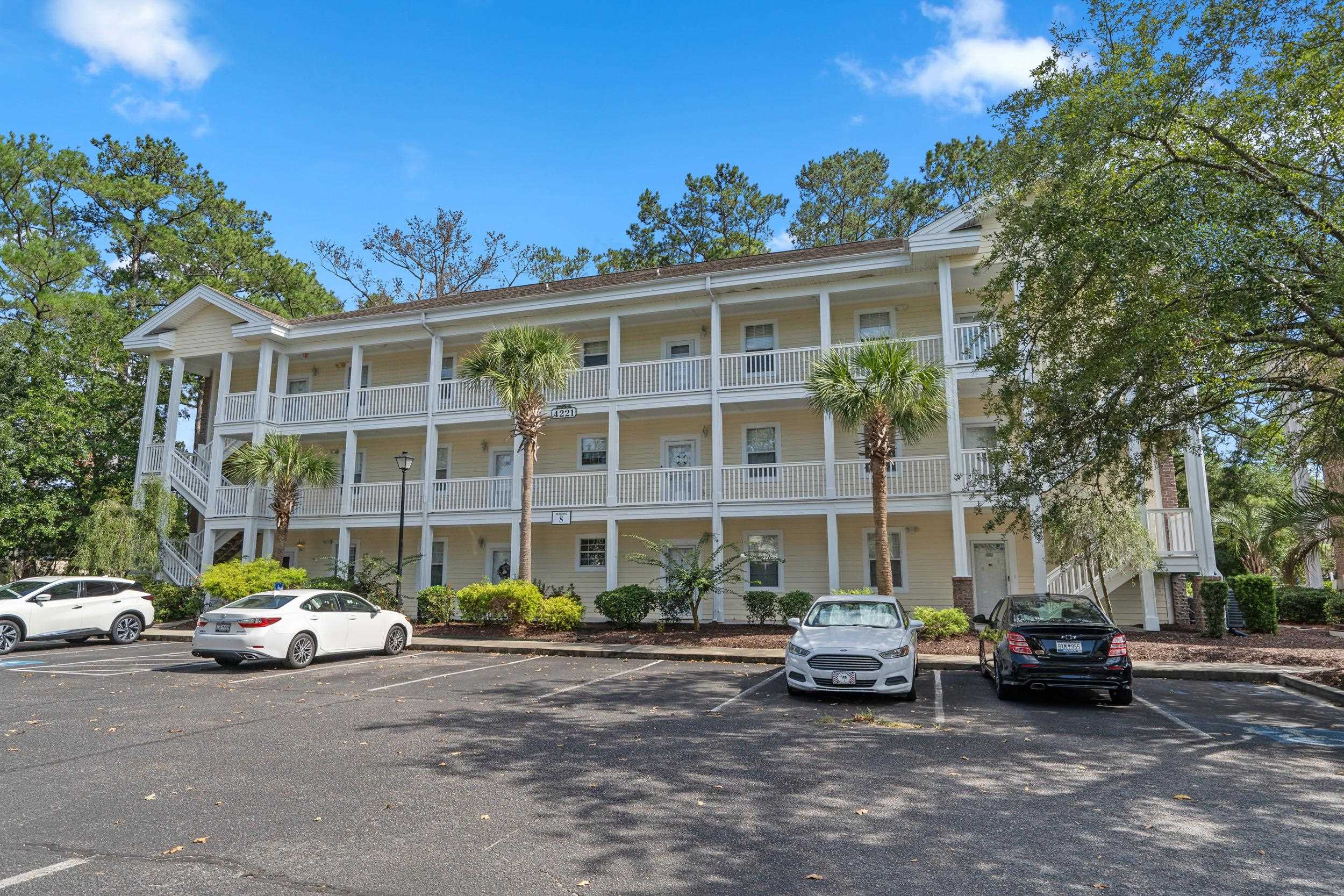 4221 Hibiscus Dr. 101 — photo
