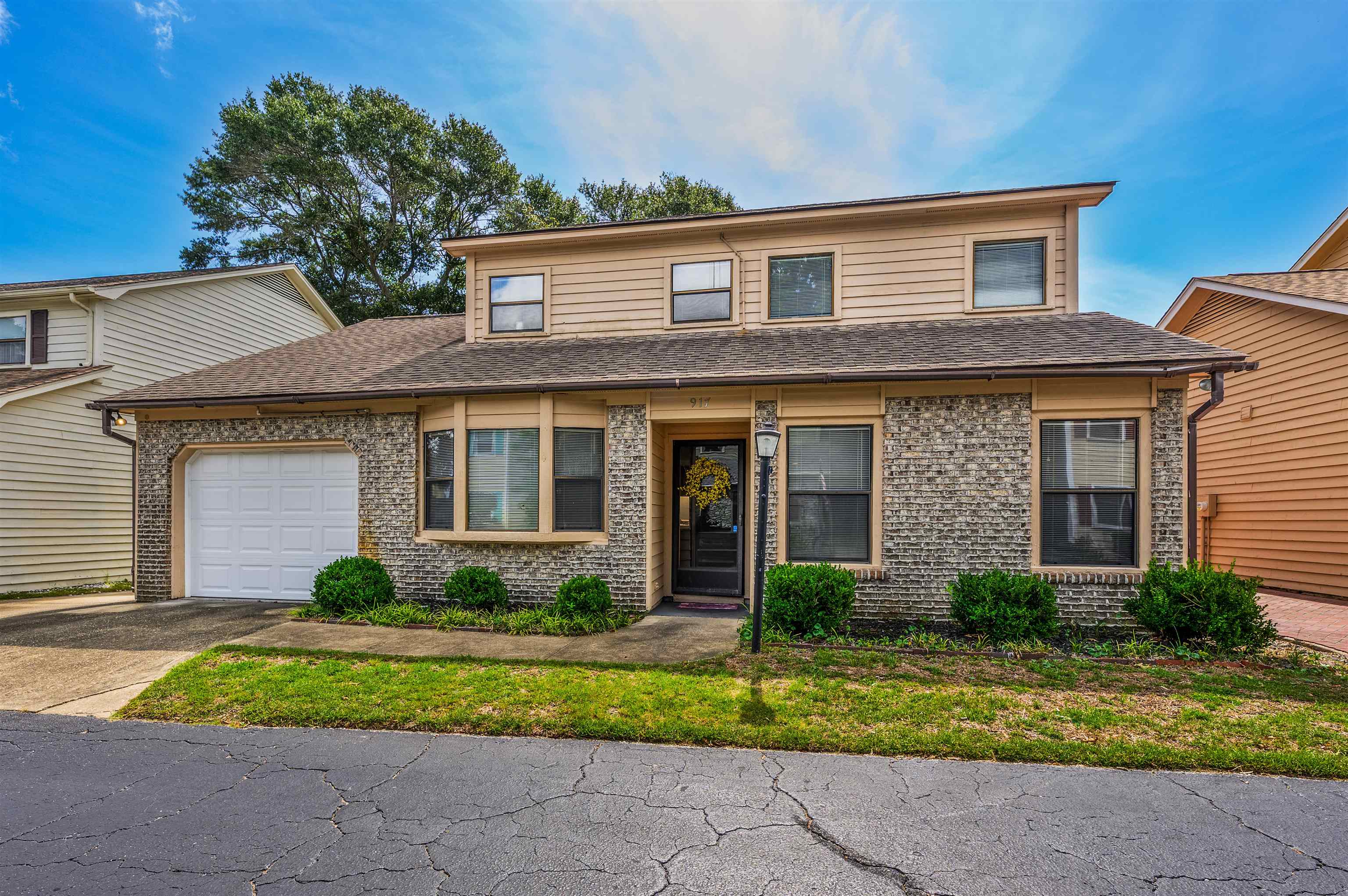 917 Tiffany Ct. — photo