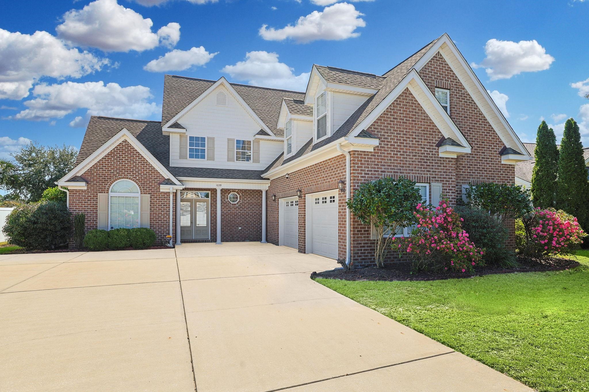 1039 University Forest Dr. — photo