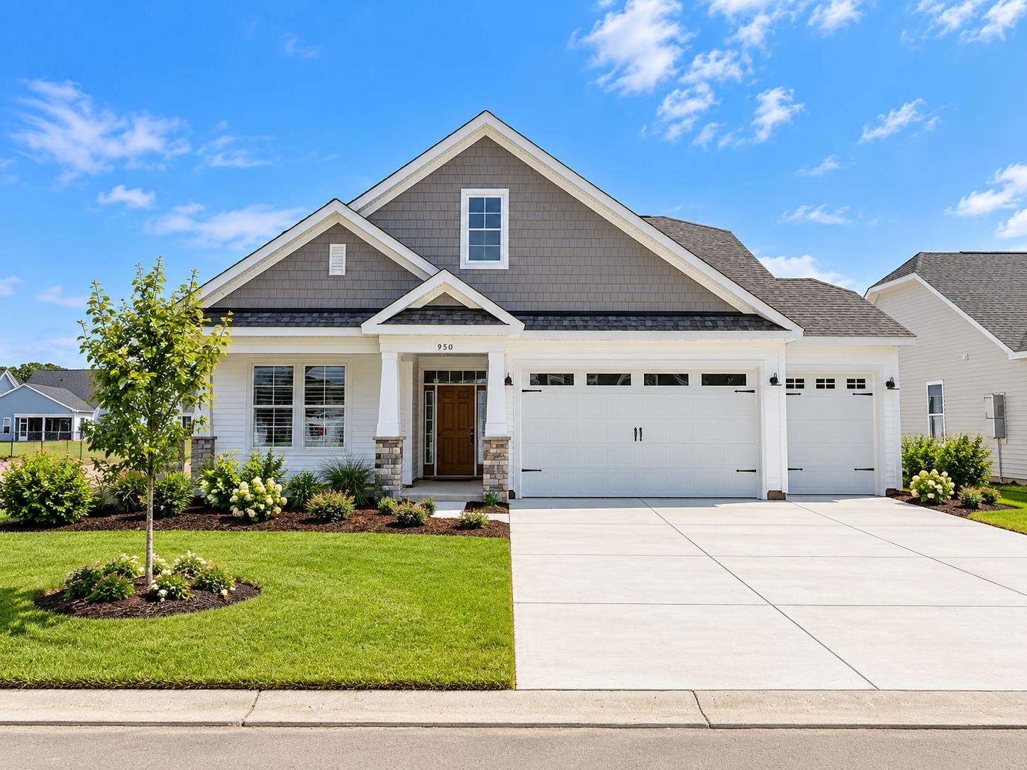 950 Rugby Ct. — photo
