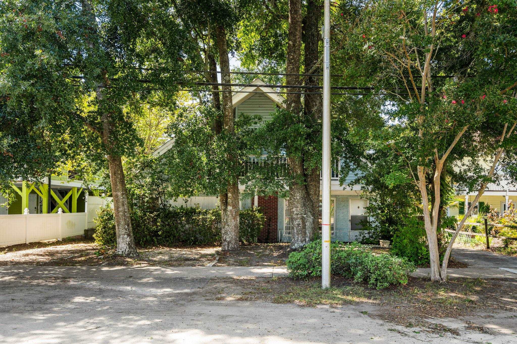 613 Surfside Dr. — photo