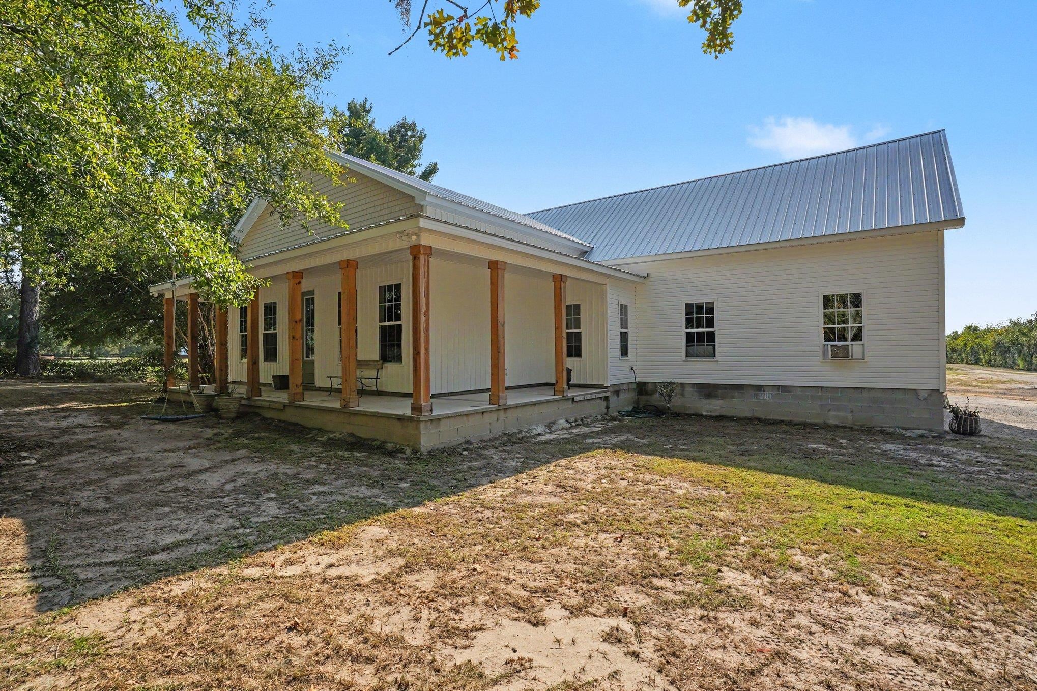 5029 Pee Dee Hwy. — photo