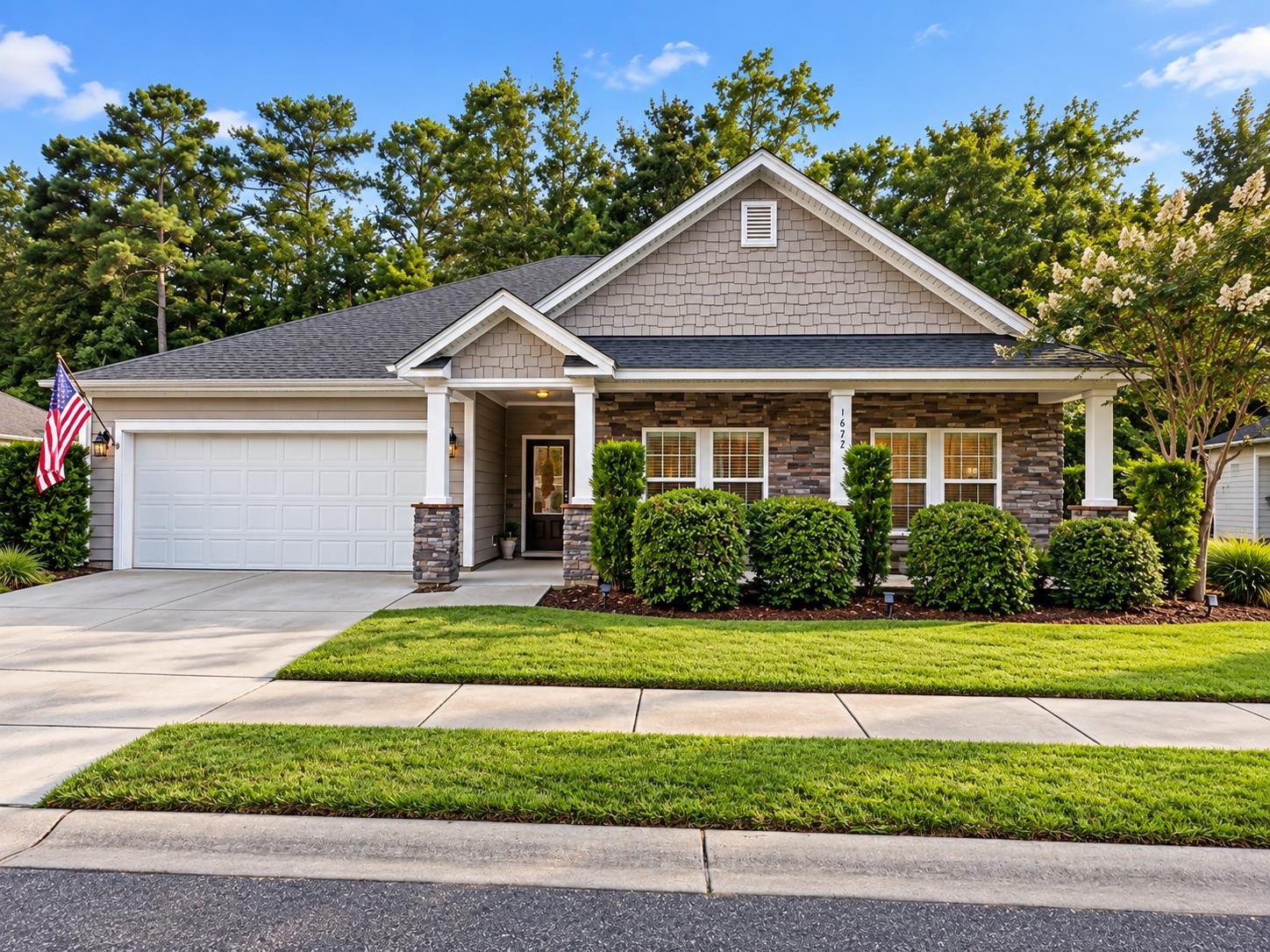 1672 Edgewood Dr. — photo