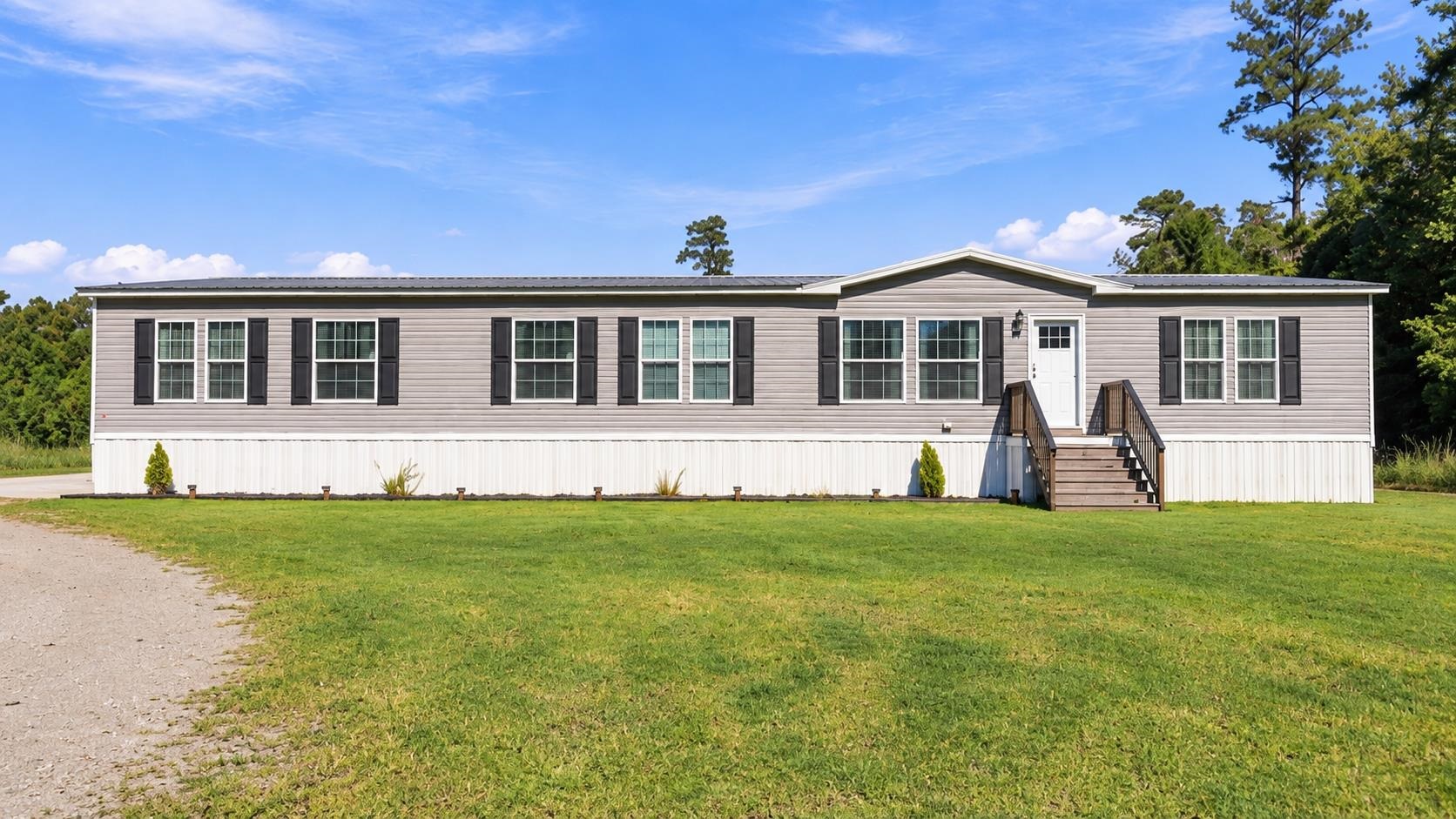 955 Cleveland Dr. — photo