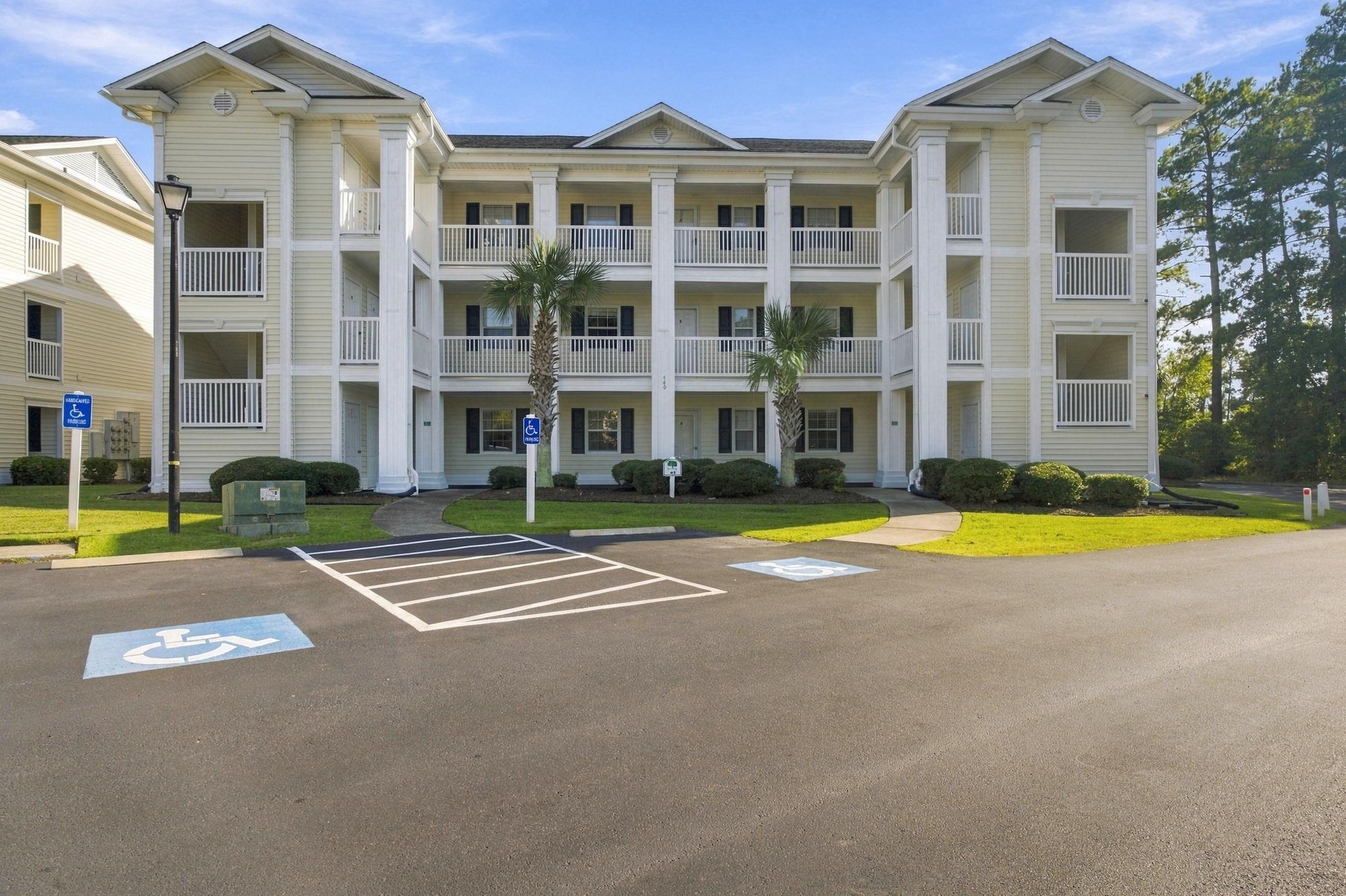 440 Red River Ct. 41G — photo