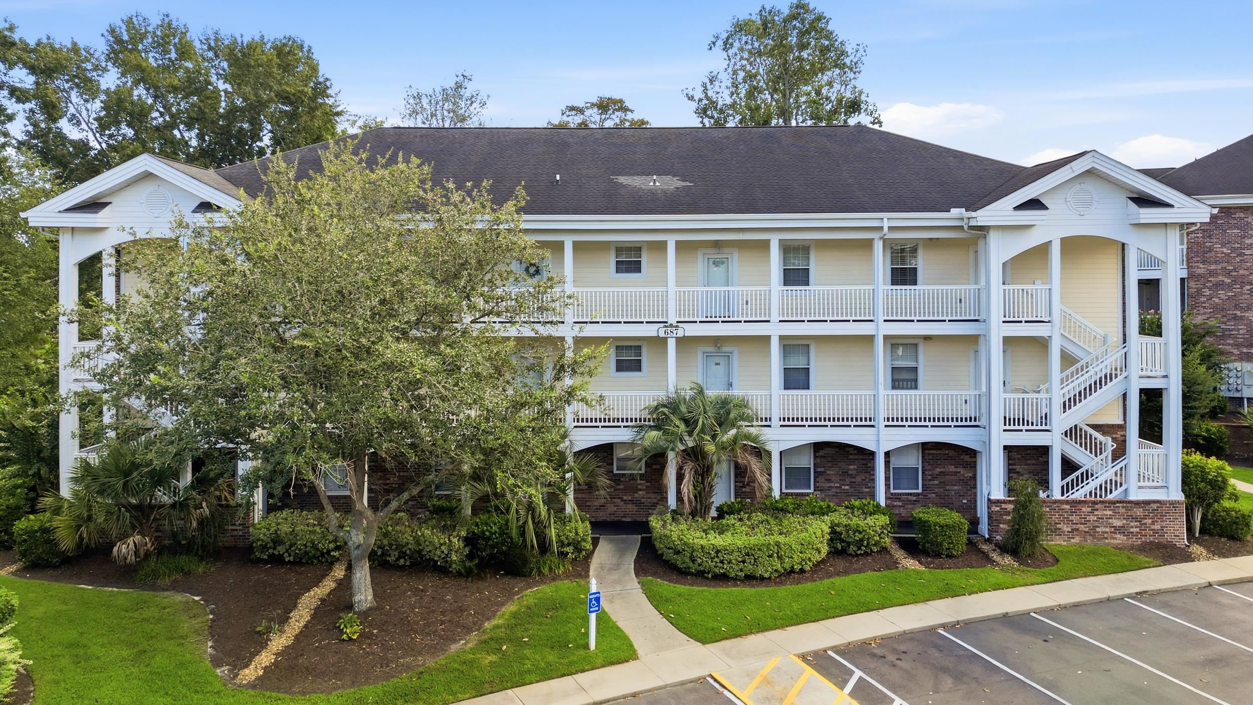 687 Riverwalk Dr. 201 — photo