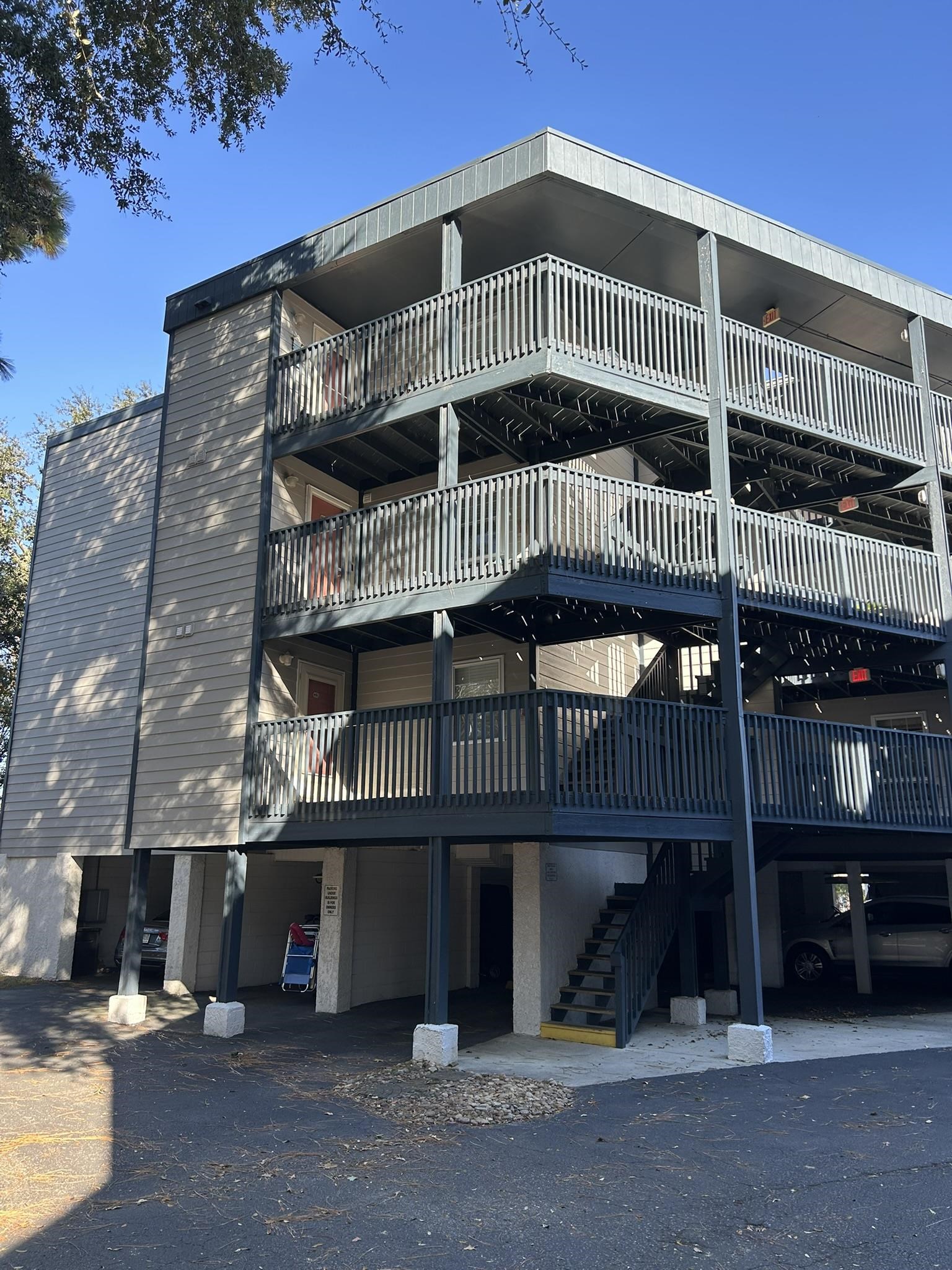 1500 Cenith Dr. F402 — photo