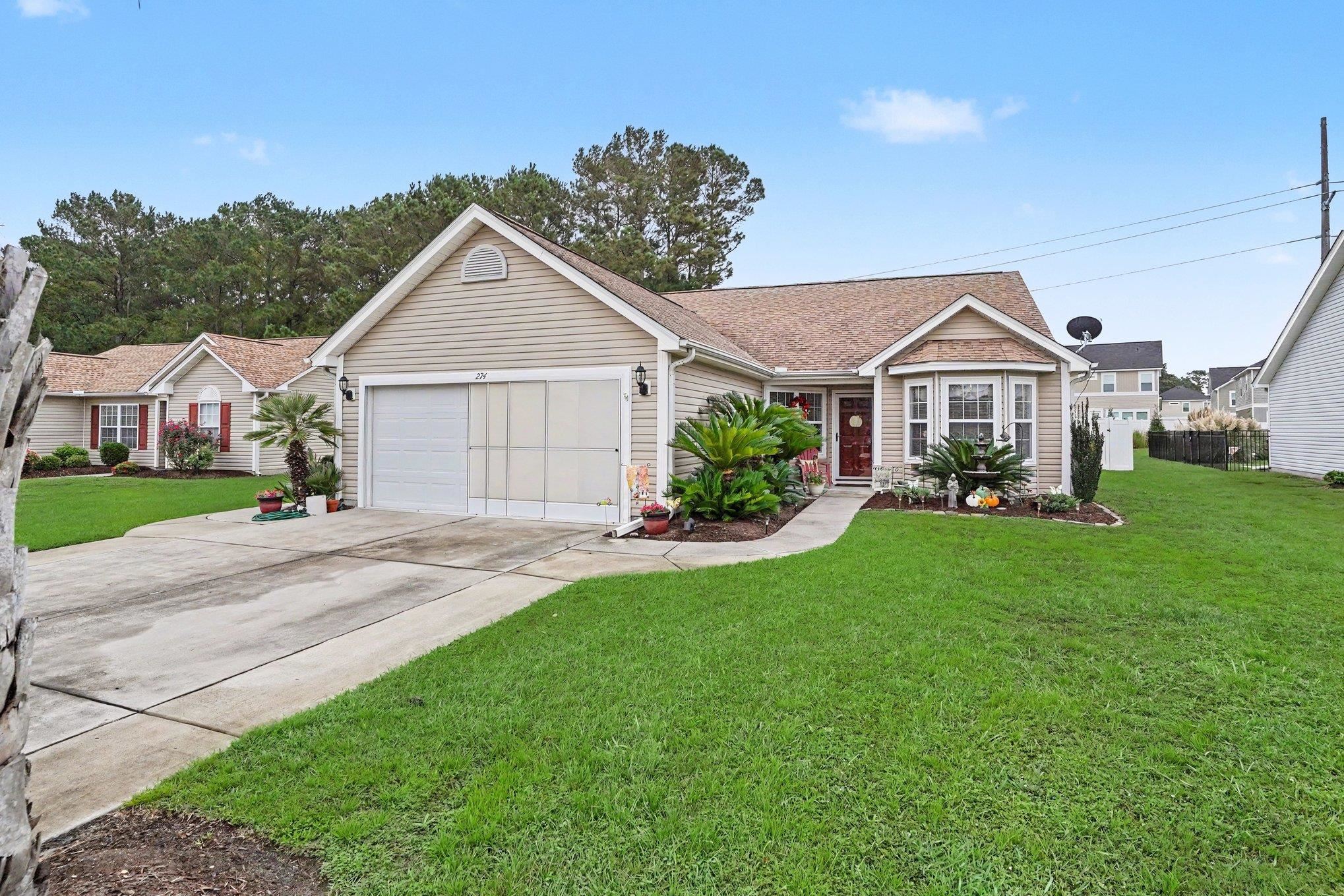 274 Vermillion Dr. — photo