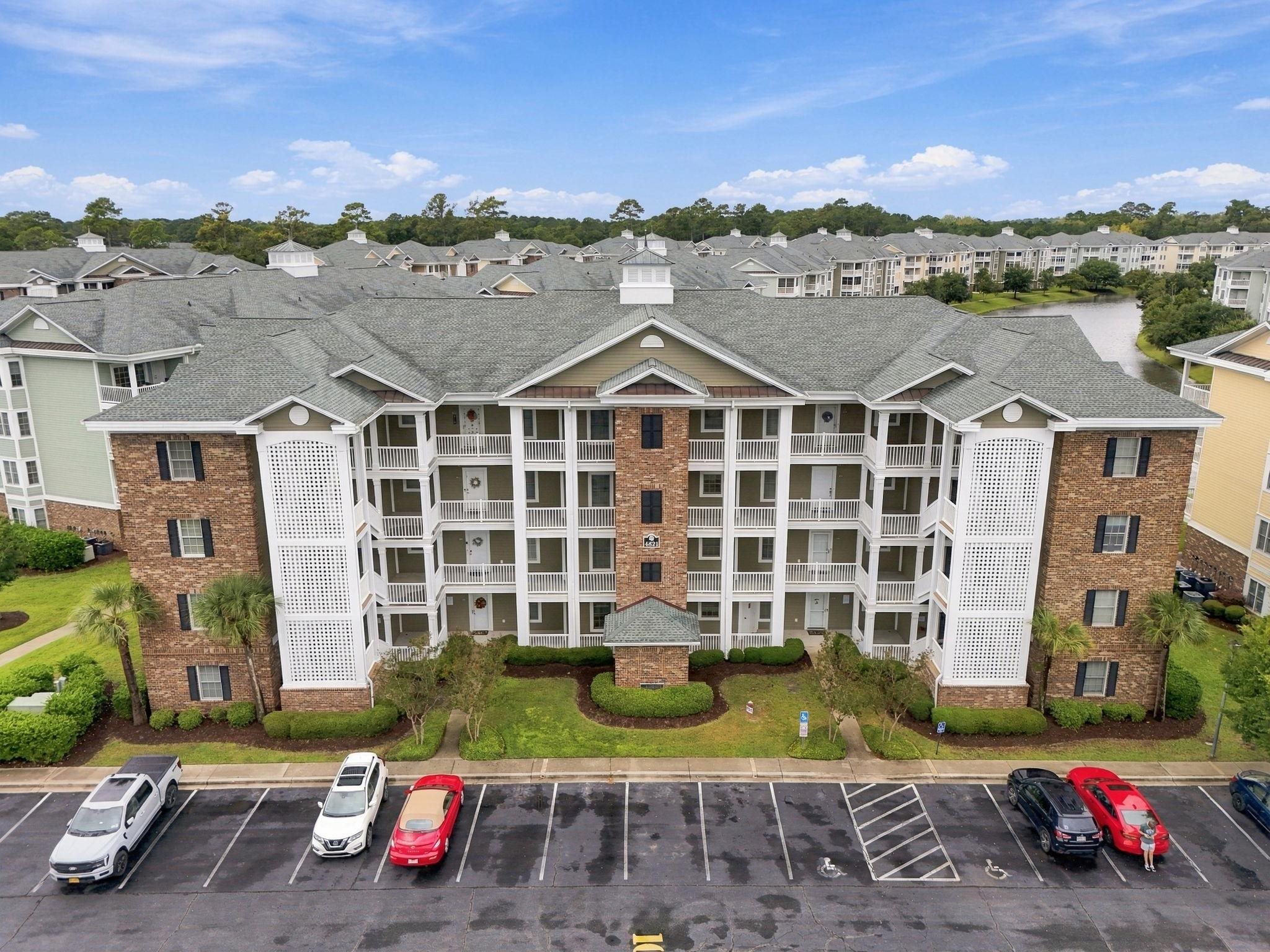 4821 Luster Leaf Circle 101 — photo
