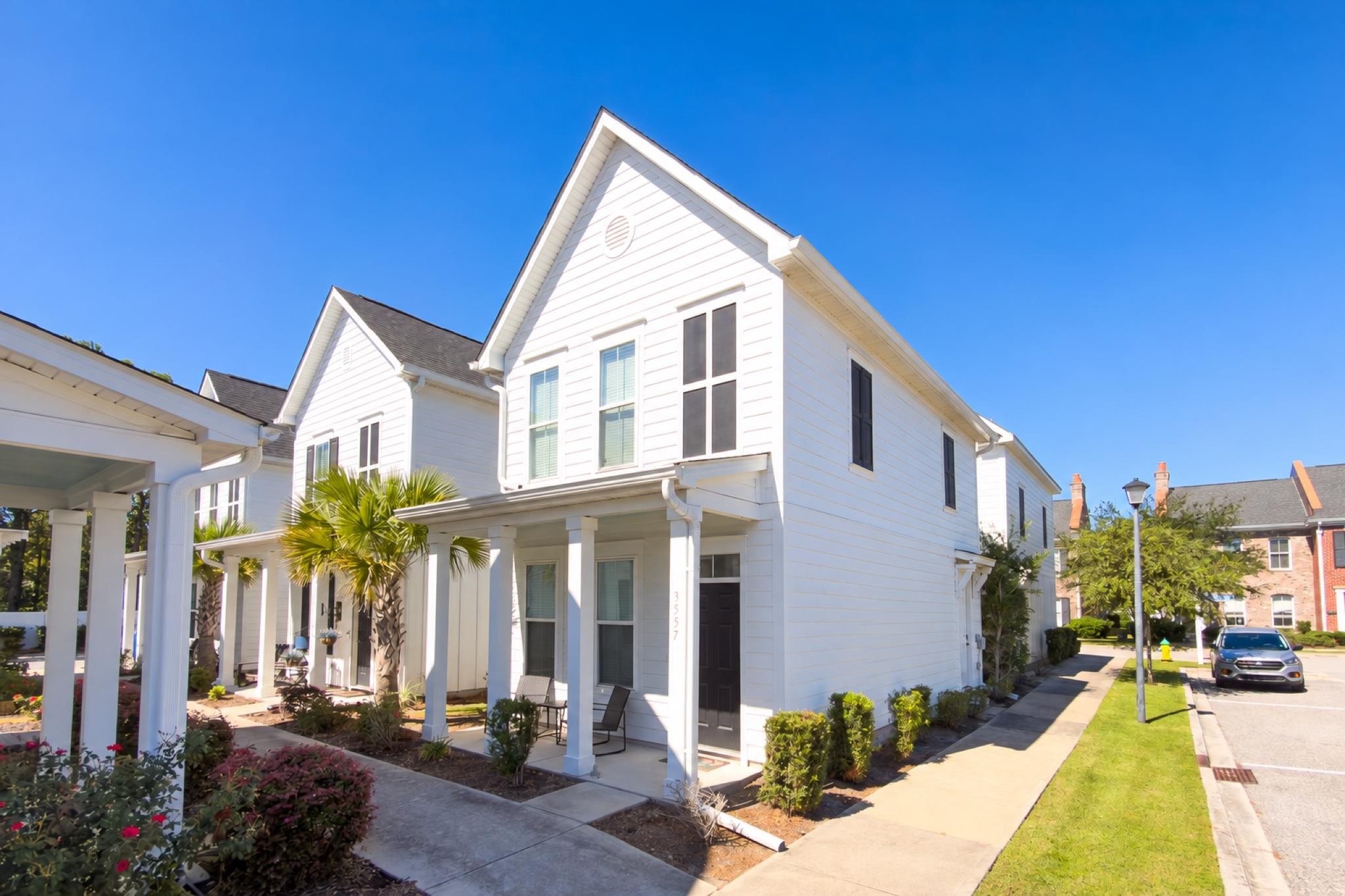 3557 Bristol Ln. — photo
