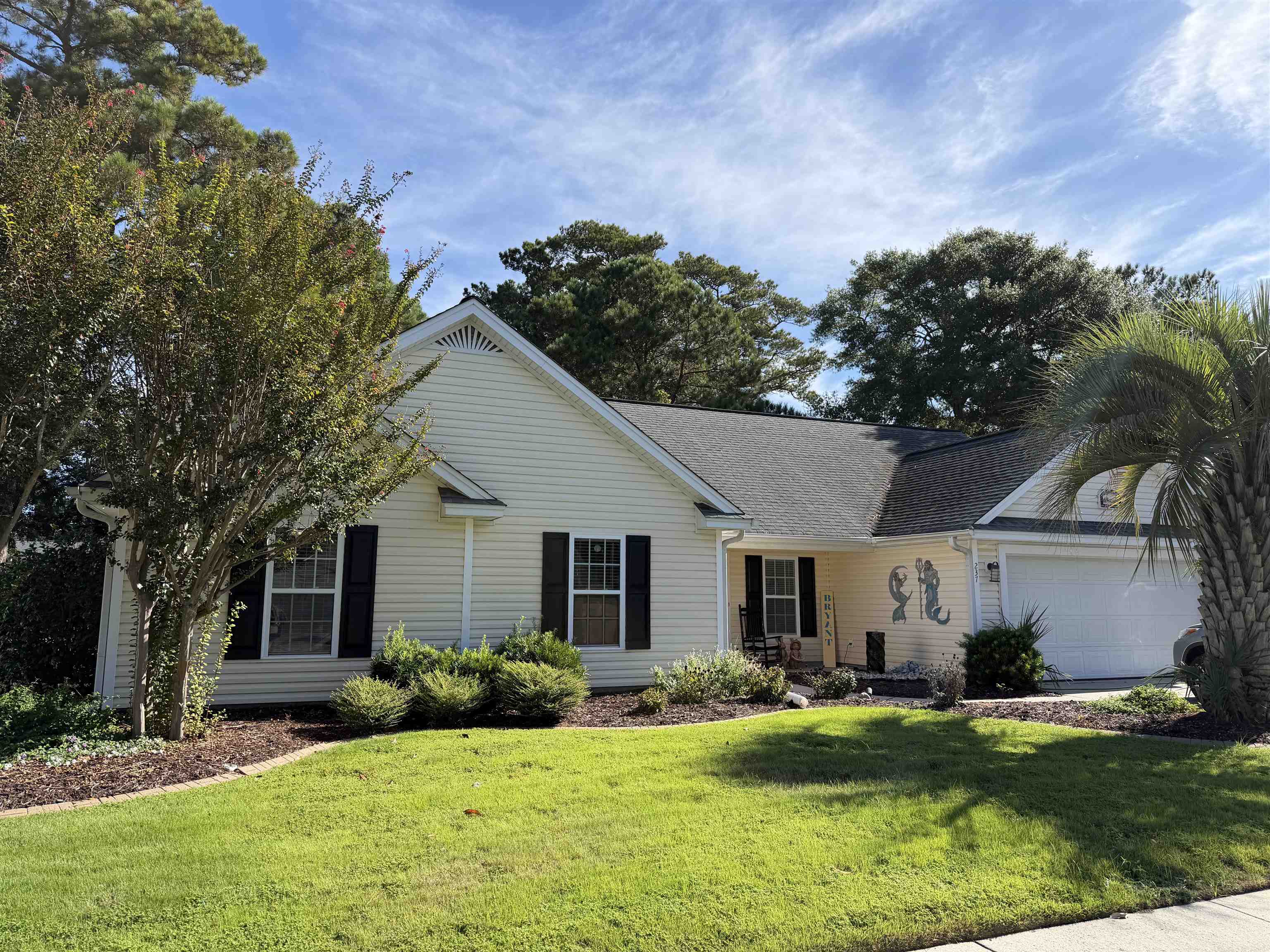 237 Melody Gardens Dr. — photo