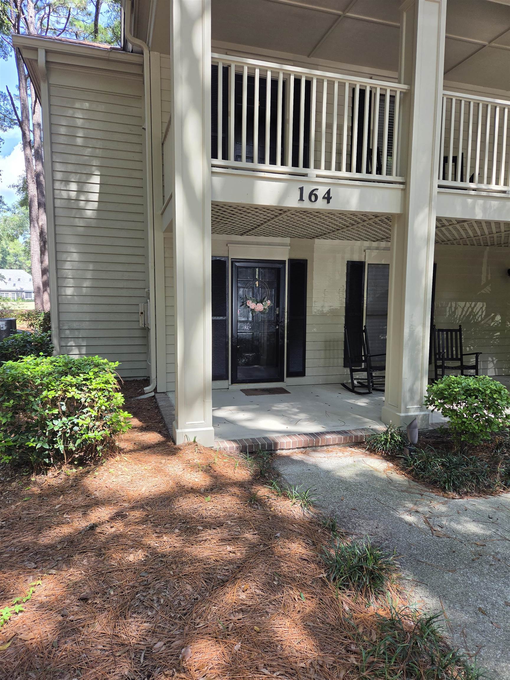 164 Stillwood Dr. 1 — photo