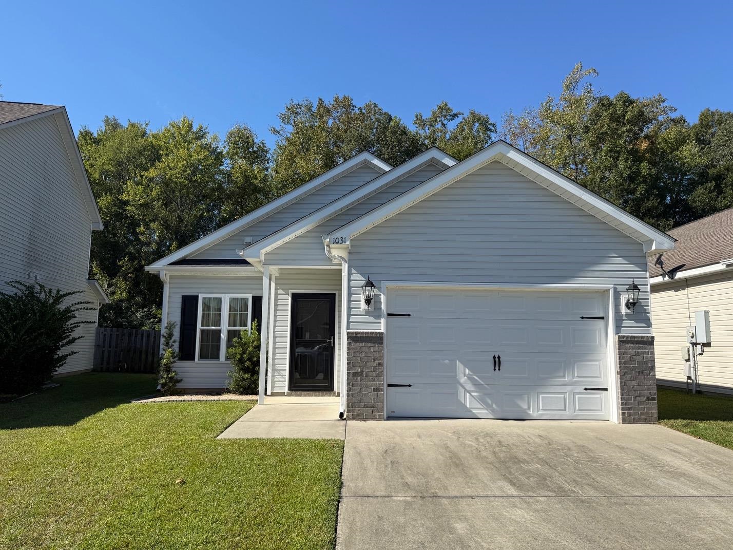 1031 Oglethorpe Dr. — photo