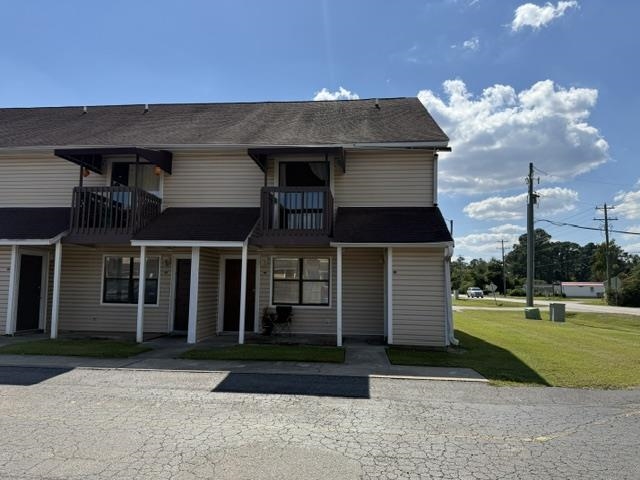 755 Burcale Rd. a8 — photo
