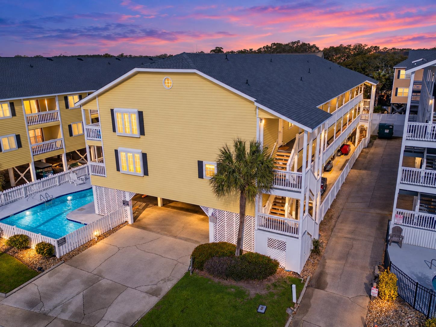 1425 N Waccamaw Dr. 123 — photo