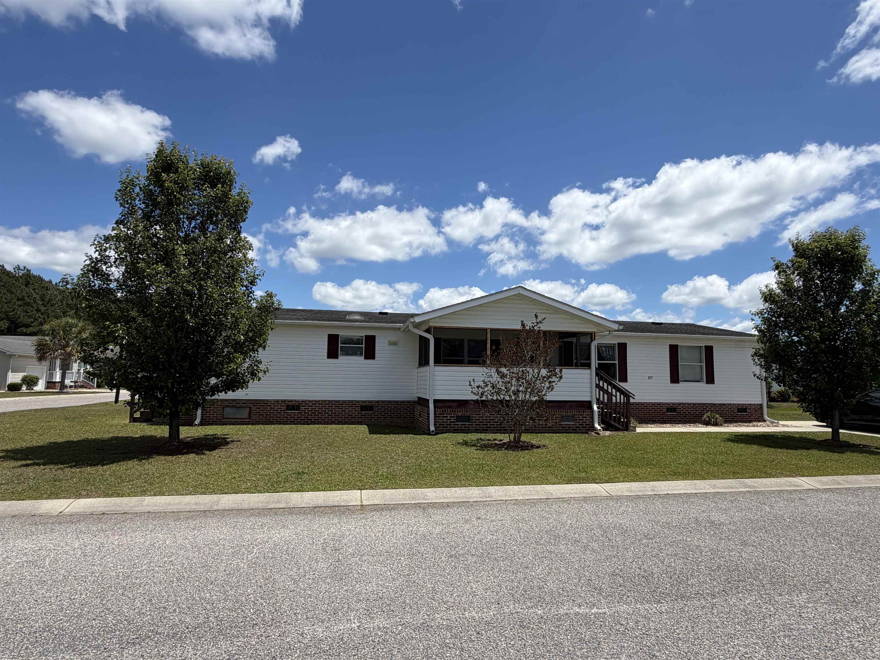 327 Kanawha Trail — photo