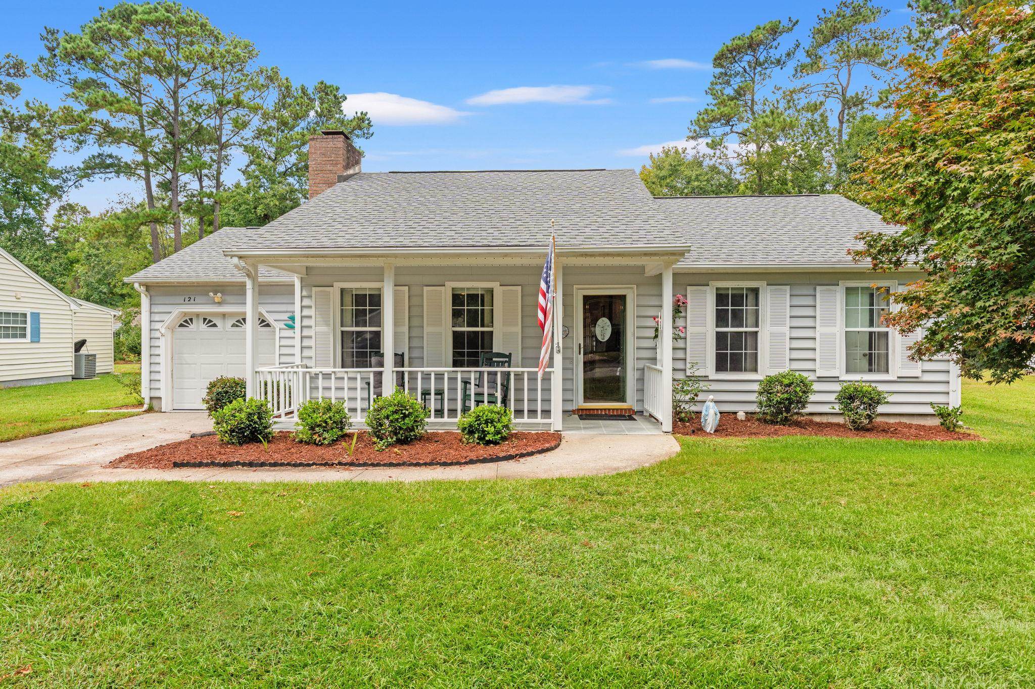 121 Purple Martin Dr. — photo