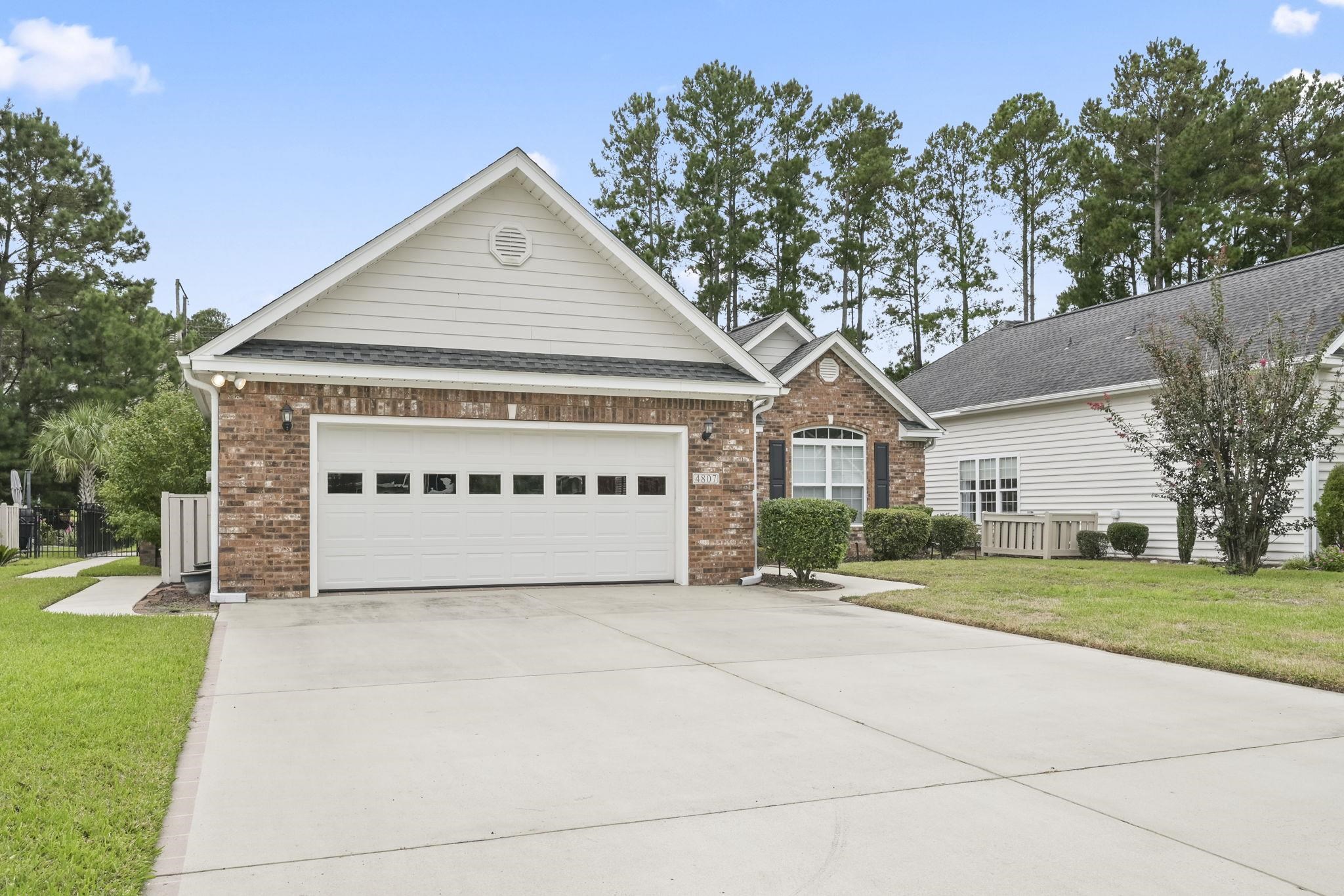 4807 Harvest Dr. — photo