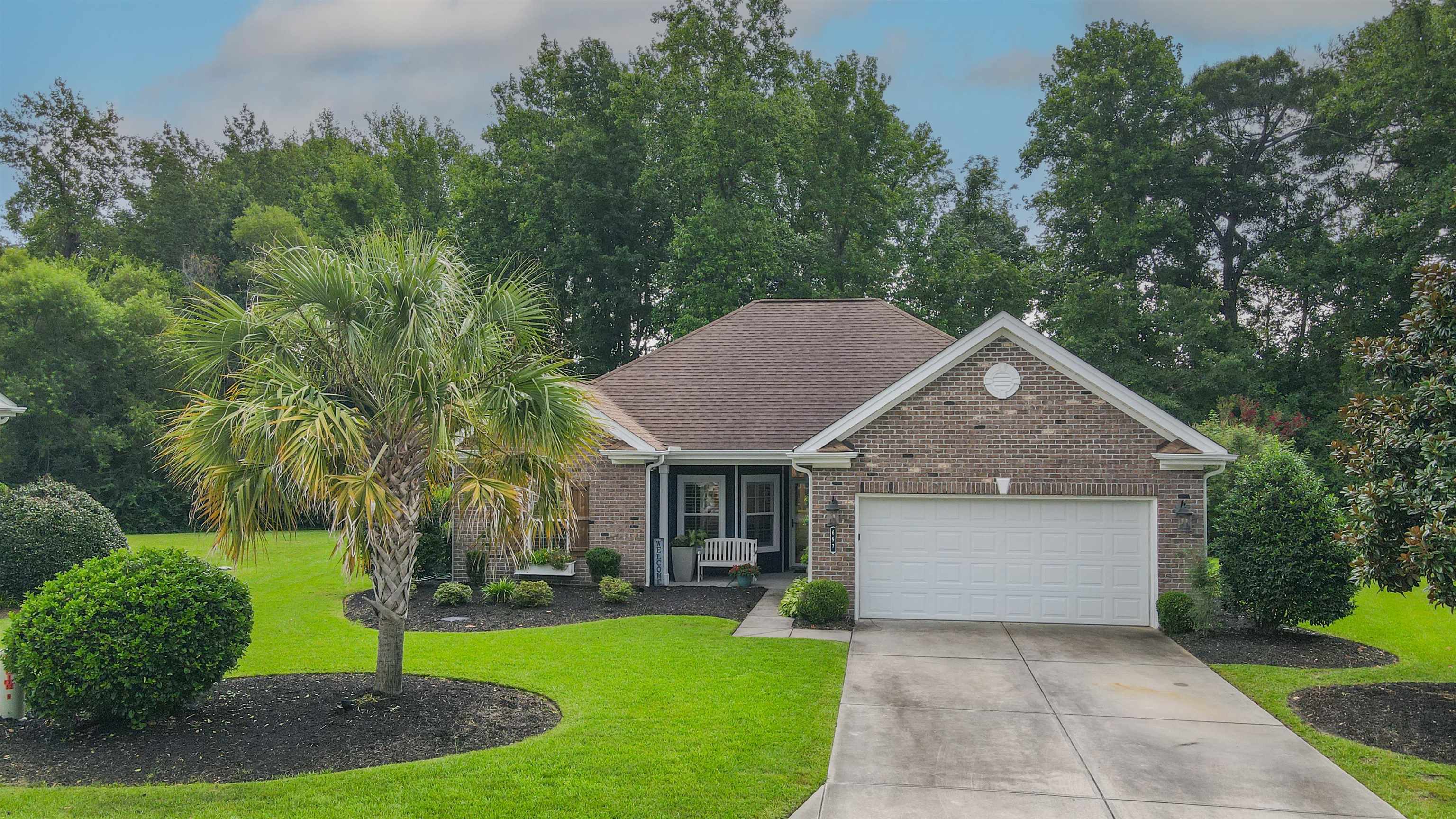 697 Ashley Manor Dr. — photo