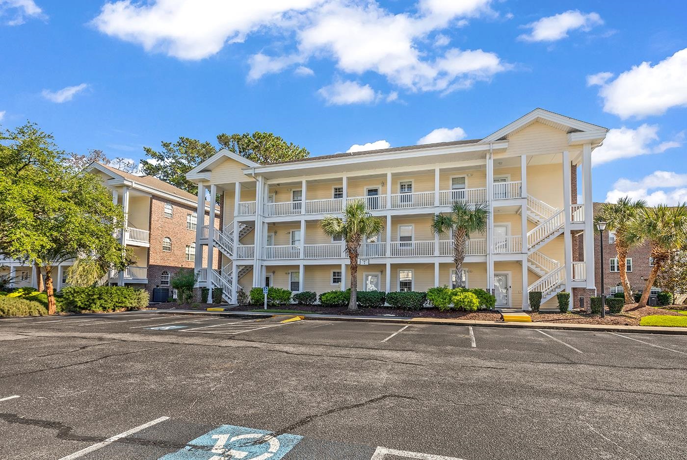 4231 Hibiscus Dr. 7-102 — photo