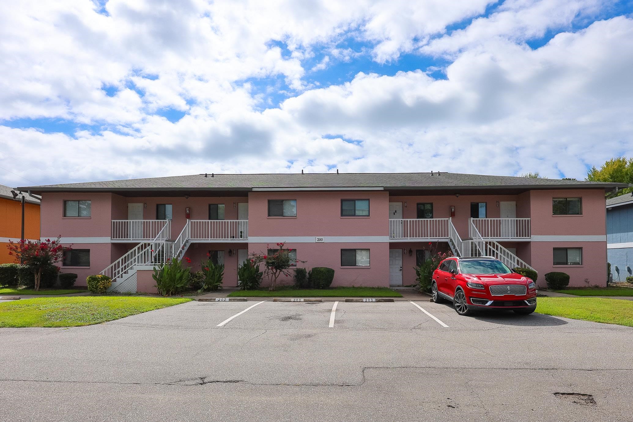 1301 Pridgen Rd. 208 — photo